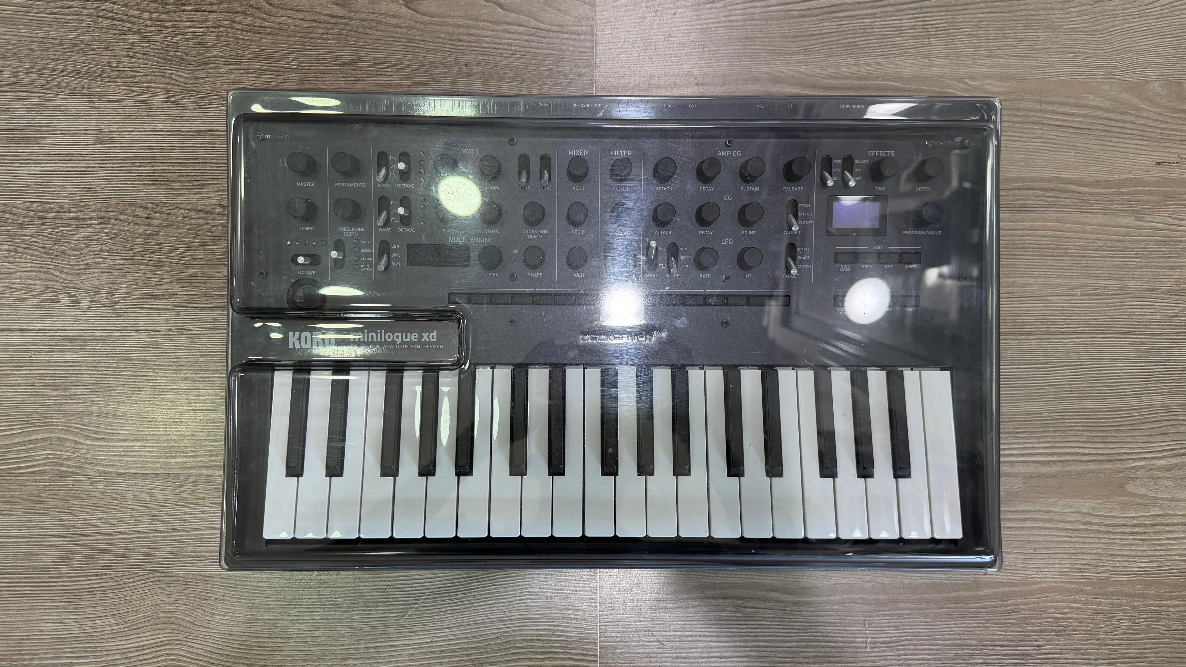Korg Minilogue XD Usato con Decksaver