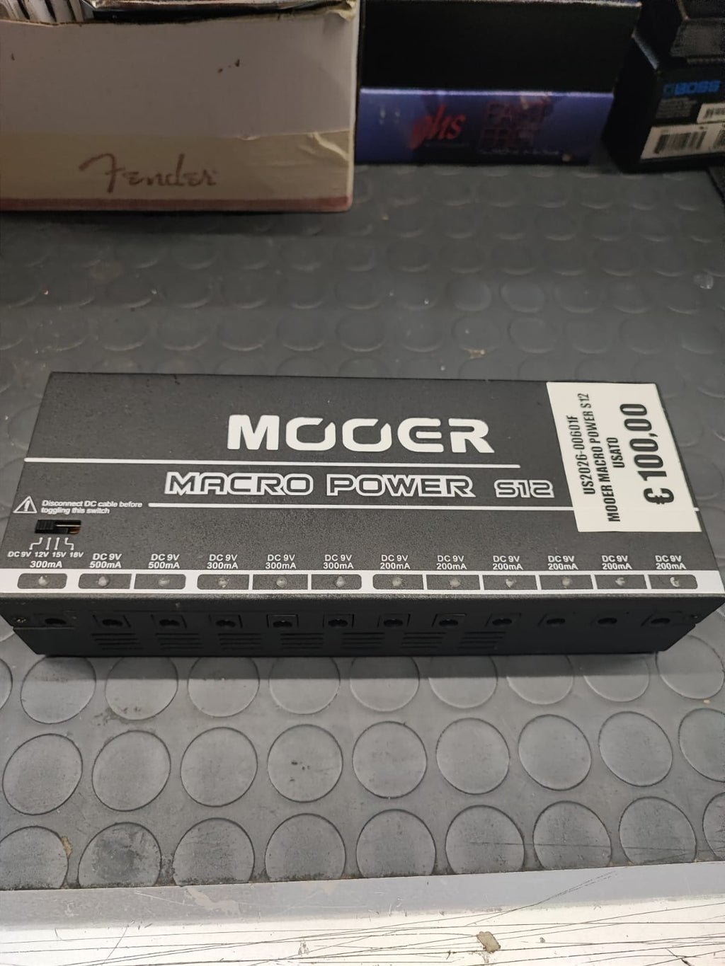 MOOER MACRO POWER S12 USATO