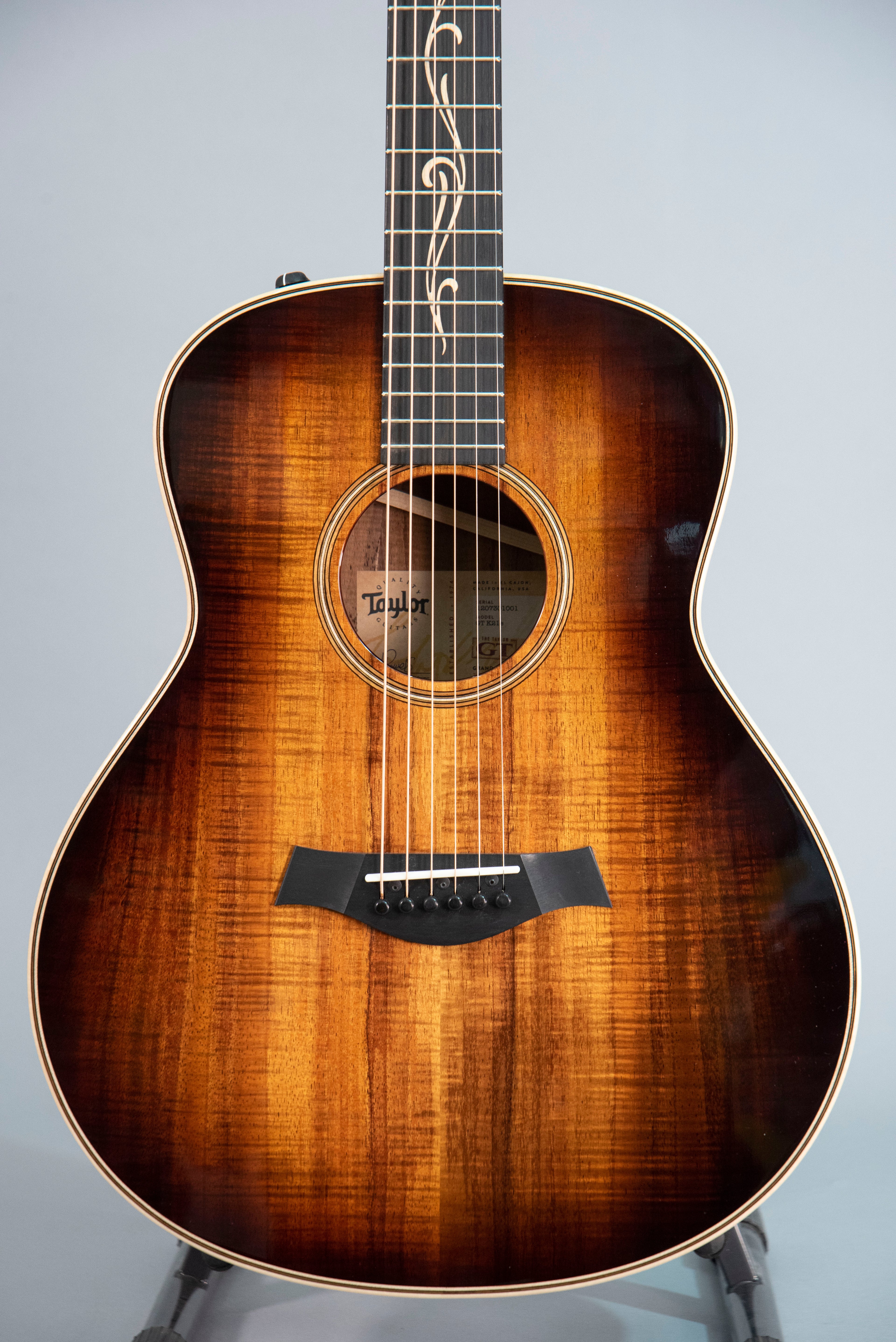 Taylor GTK21E Chitarra Acustica Elettrificata
