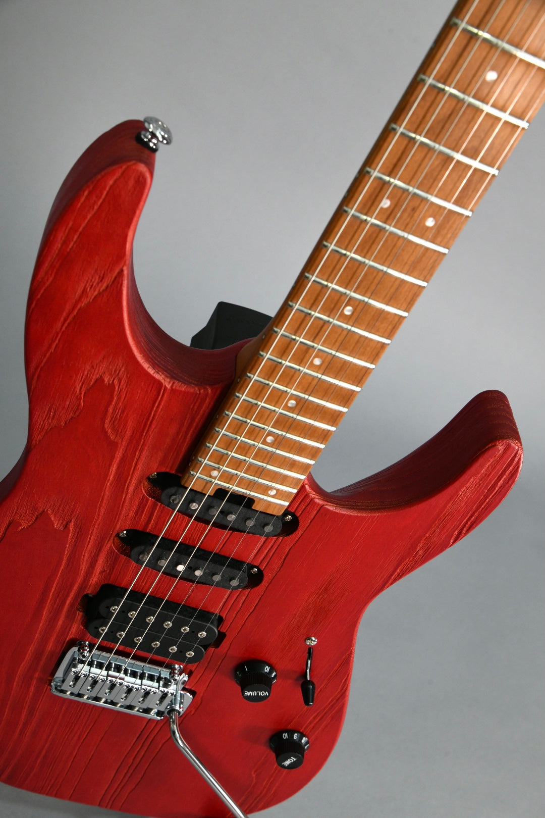 Charvel Pro Mod Dk24 HSS Red Ash