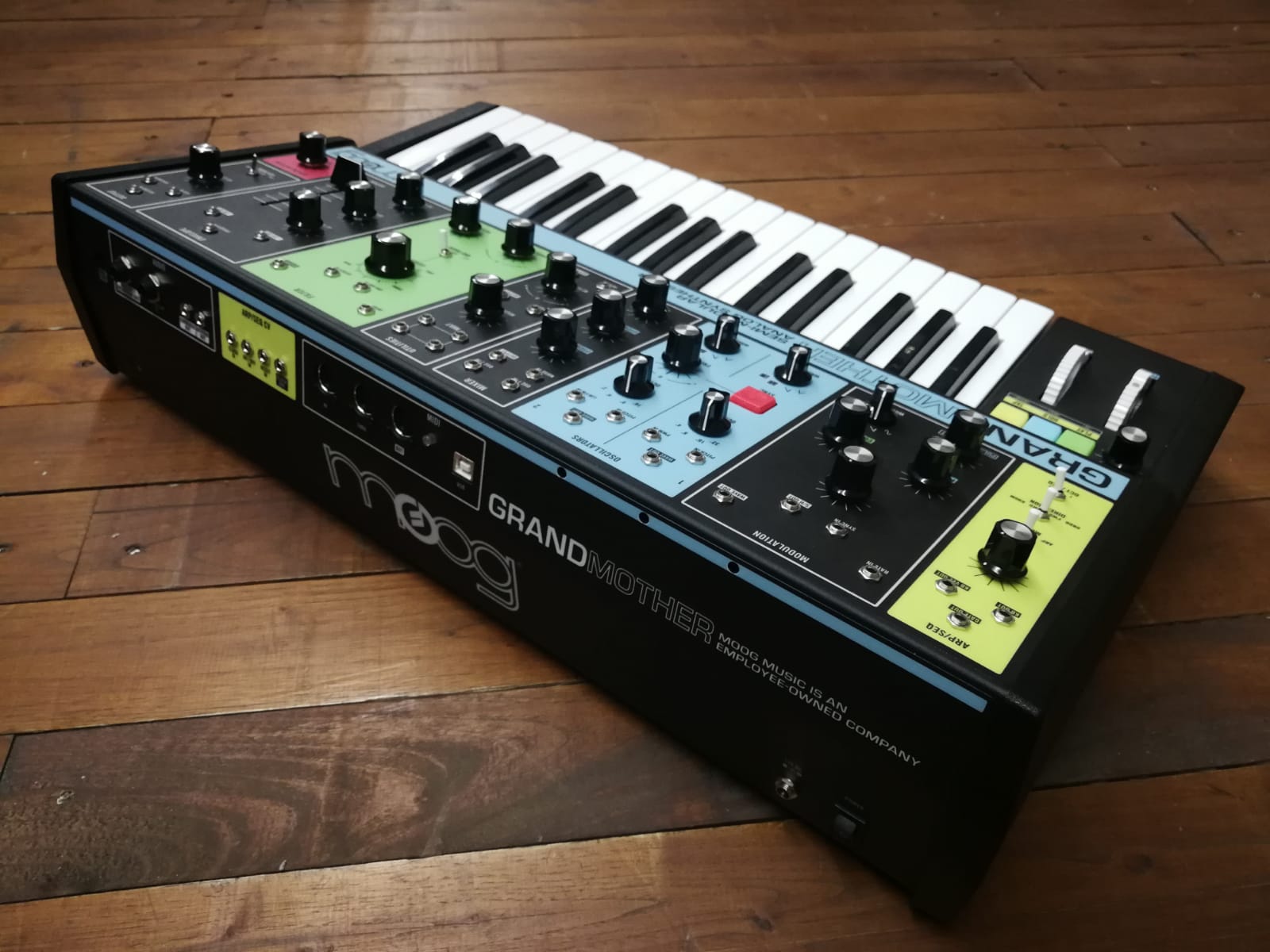 Moog Grandmother