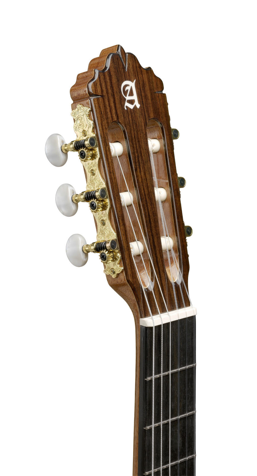 Alhambra 7PA CWE Chitarra Classica Elettrificata in Abete Massello