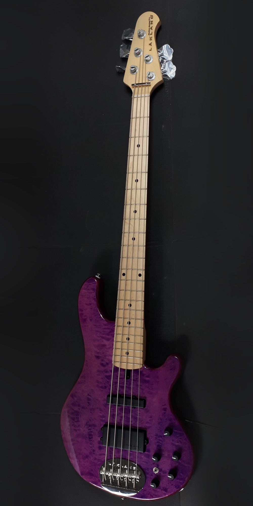 Lakland Skyline 5502 Deluxe Maple Translucent Purple