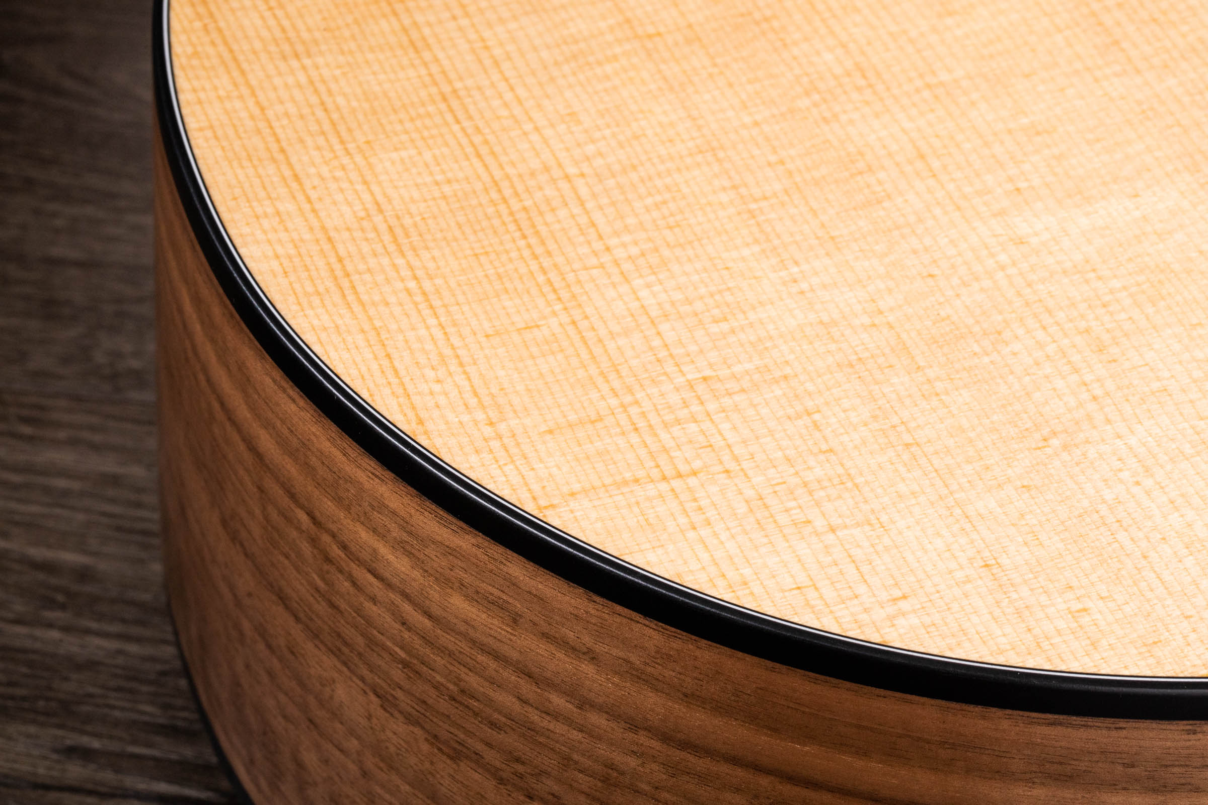 Taylor 114E Walnut Sitka Chitarra Acustica