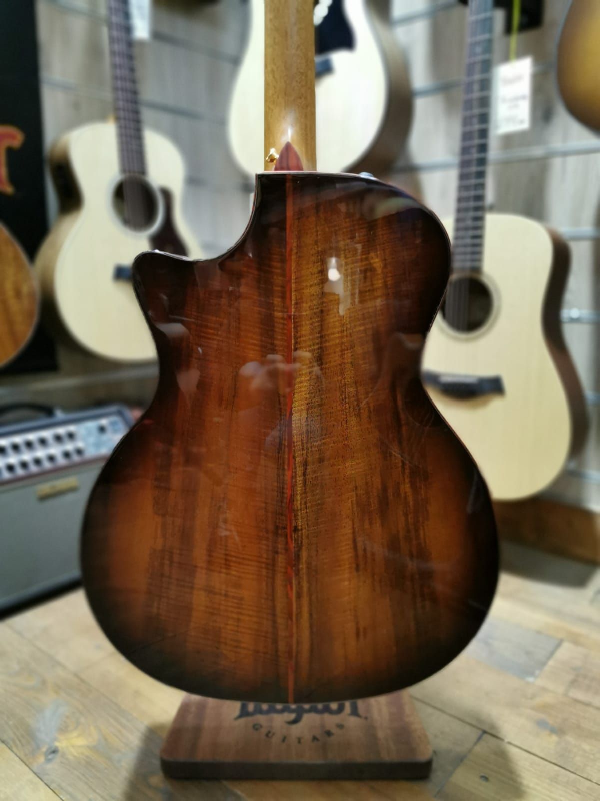 Taylor Custom Ga-Ce Koa Limited Chitarra Acustica Elettrificata