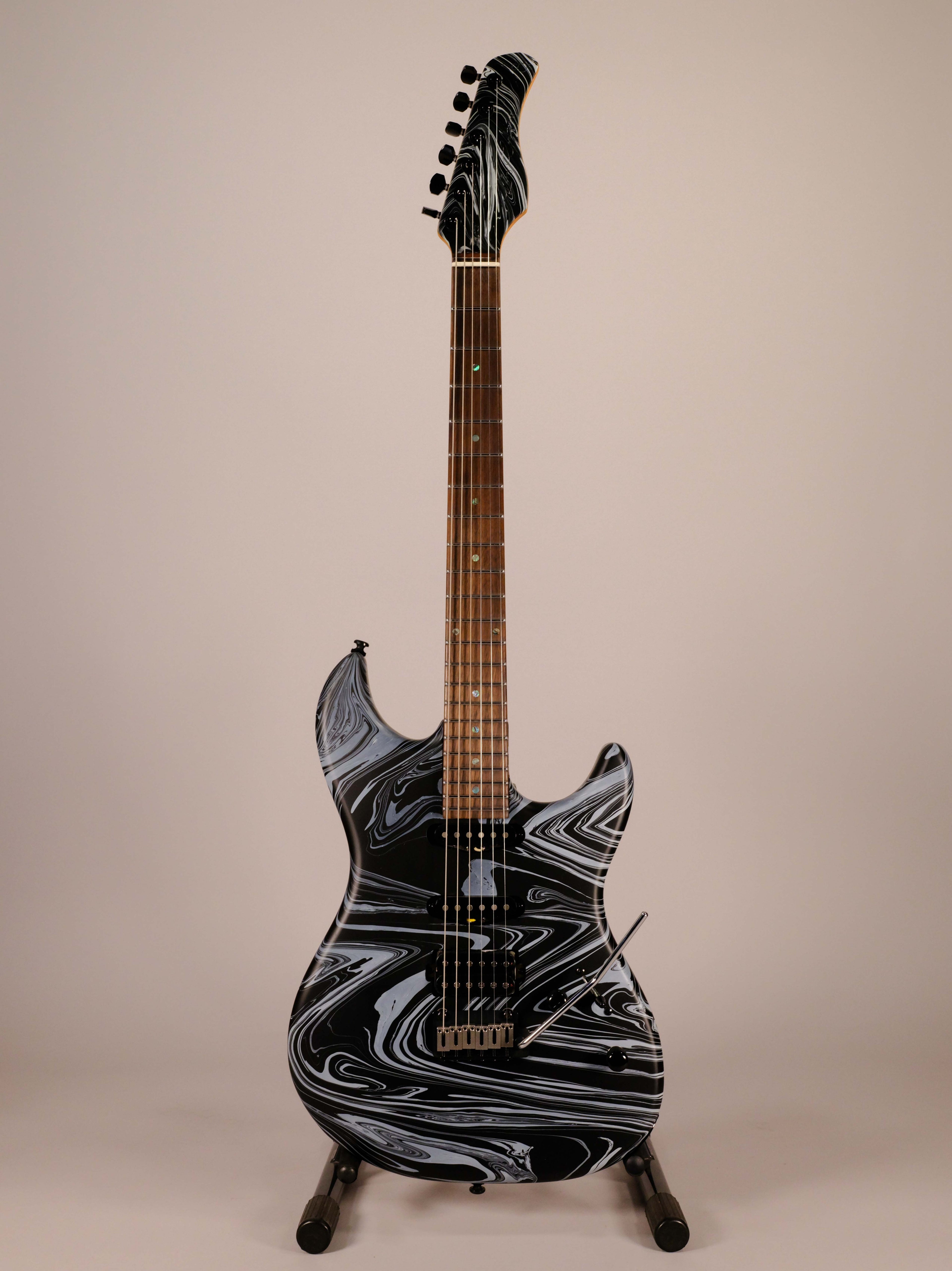 Sire S7 Black Swirl