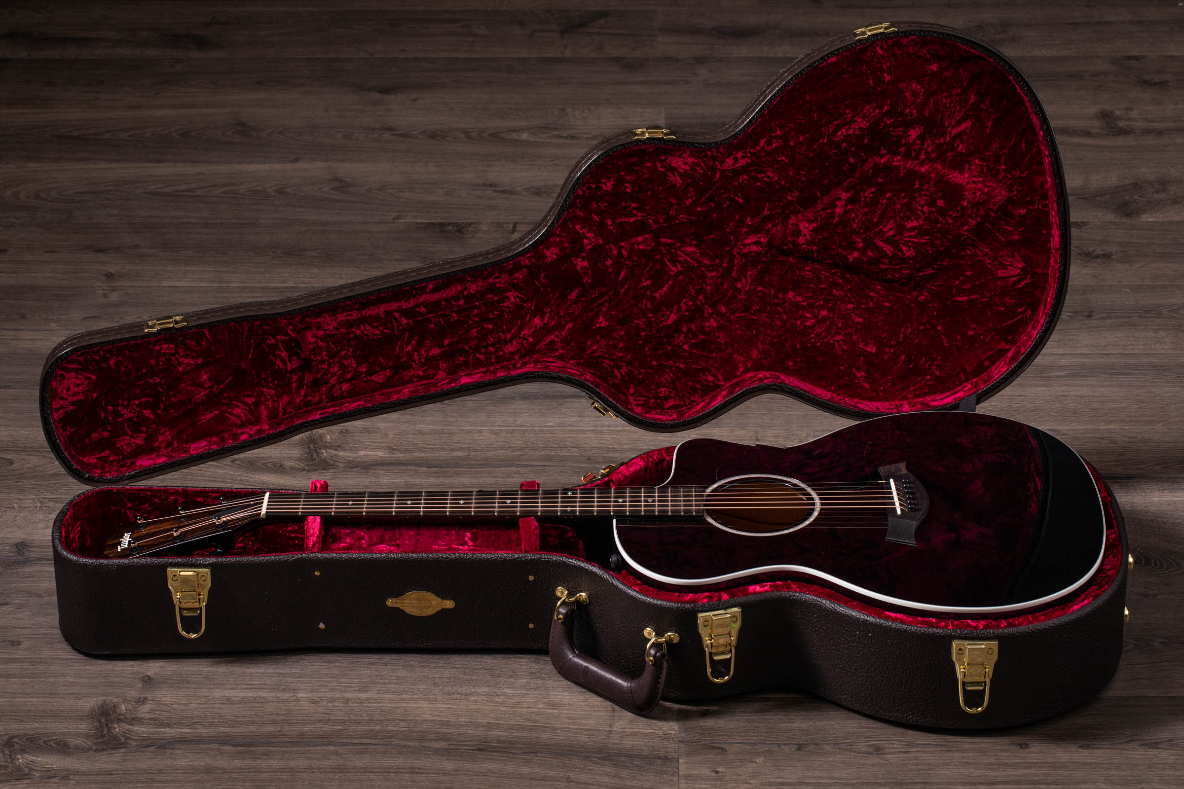 Taylor 214Ce-Black Deluxe Chitarra Acustica