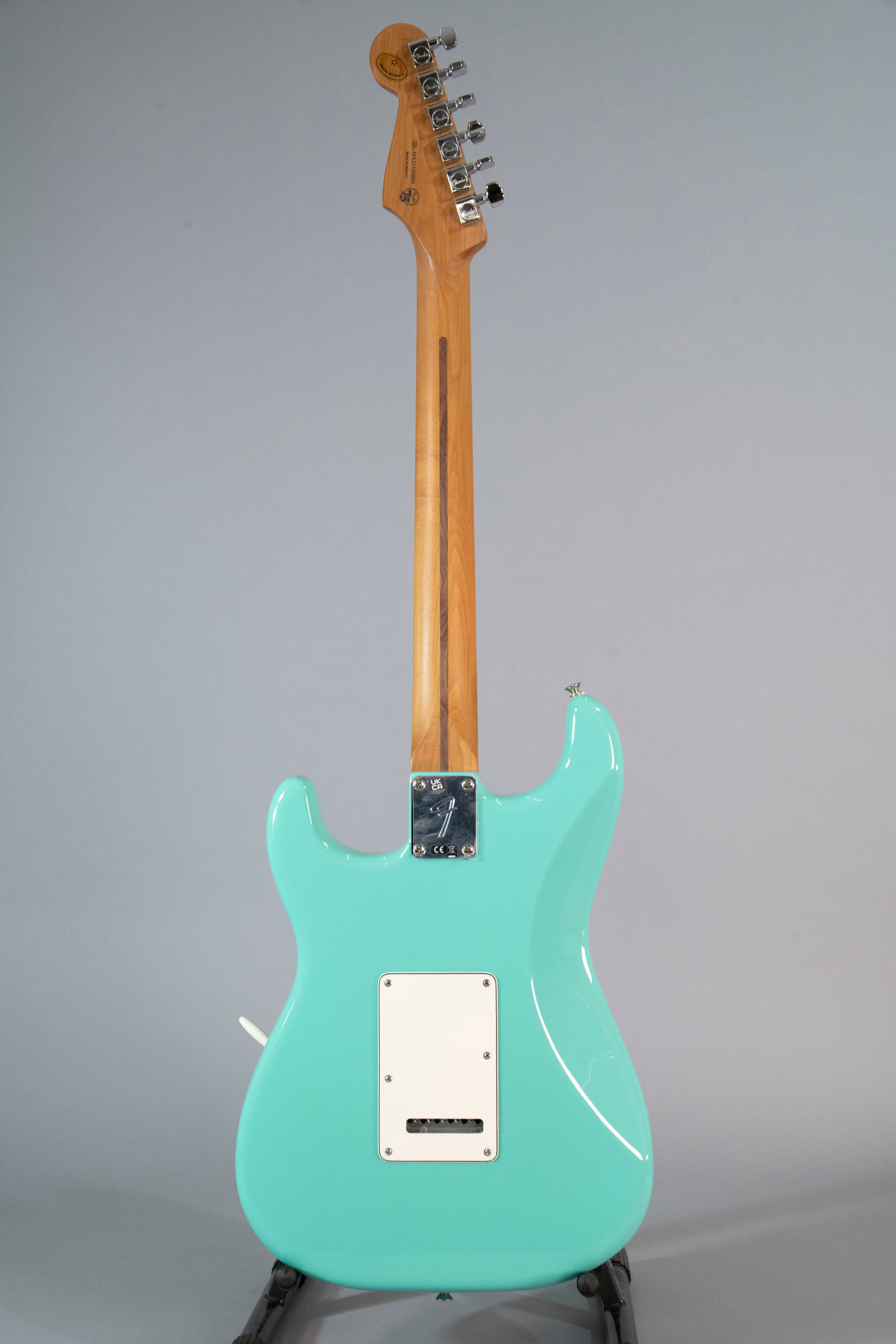 Fender Stratocaster Player Seafoam Green con Roasted Maple