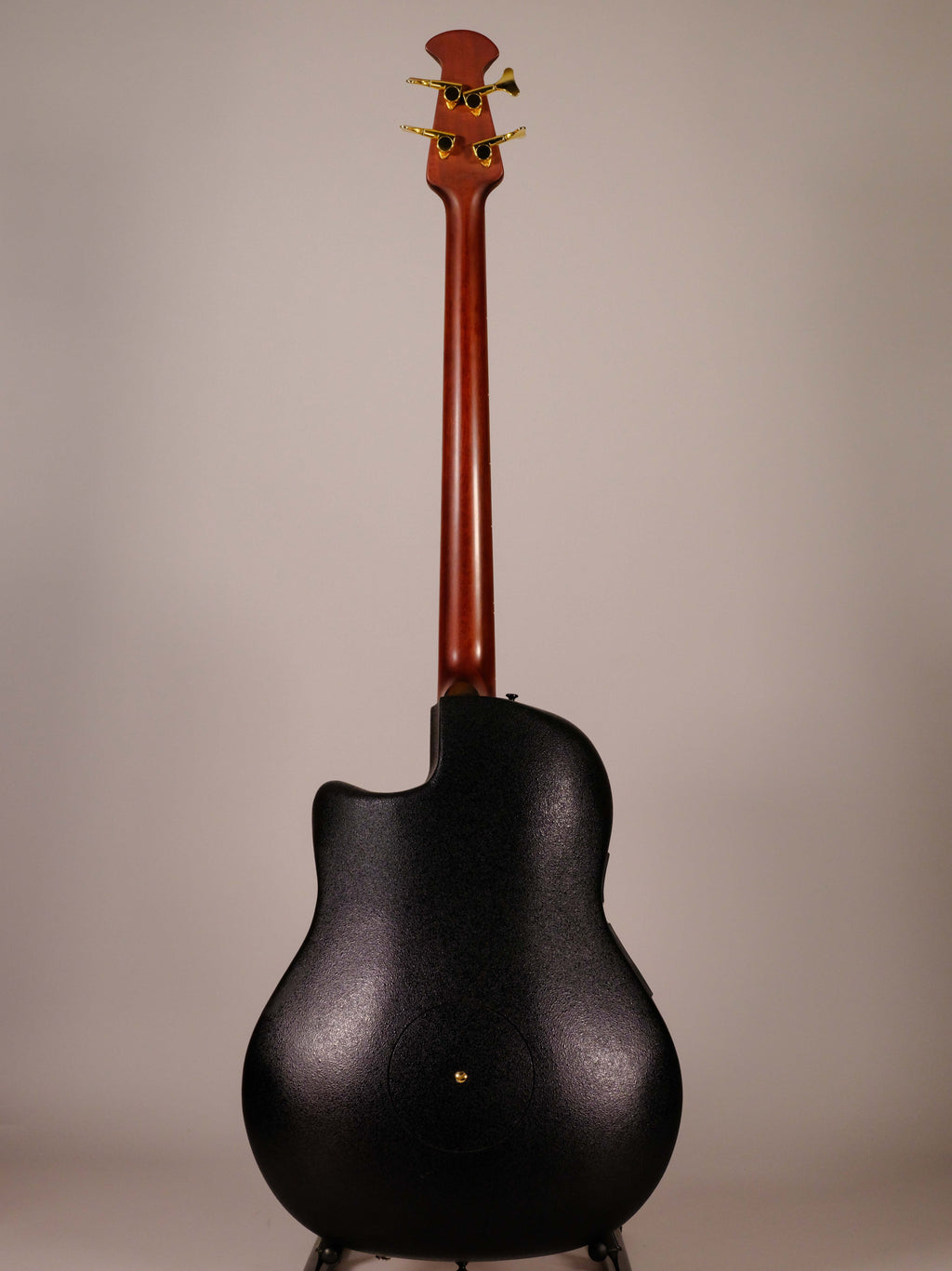 OVATION BASS CELEBRITY DELUXE USATO