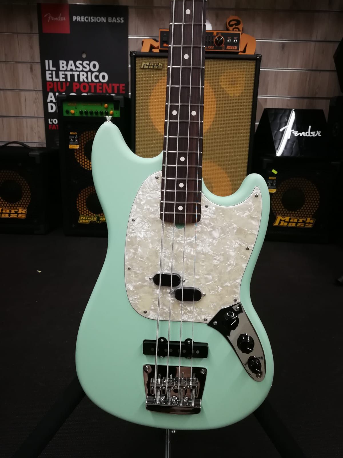 Fender American Performer Mustang Bass Satin Surf Green