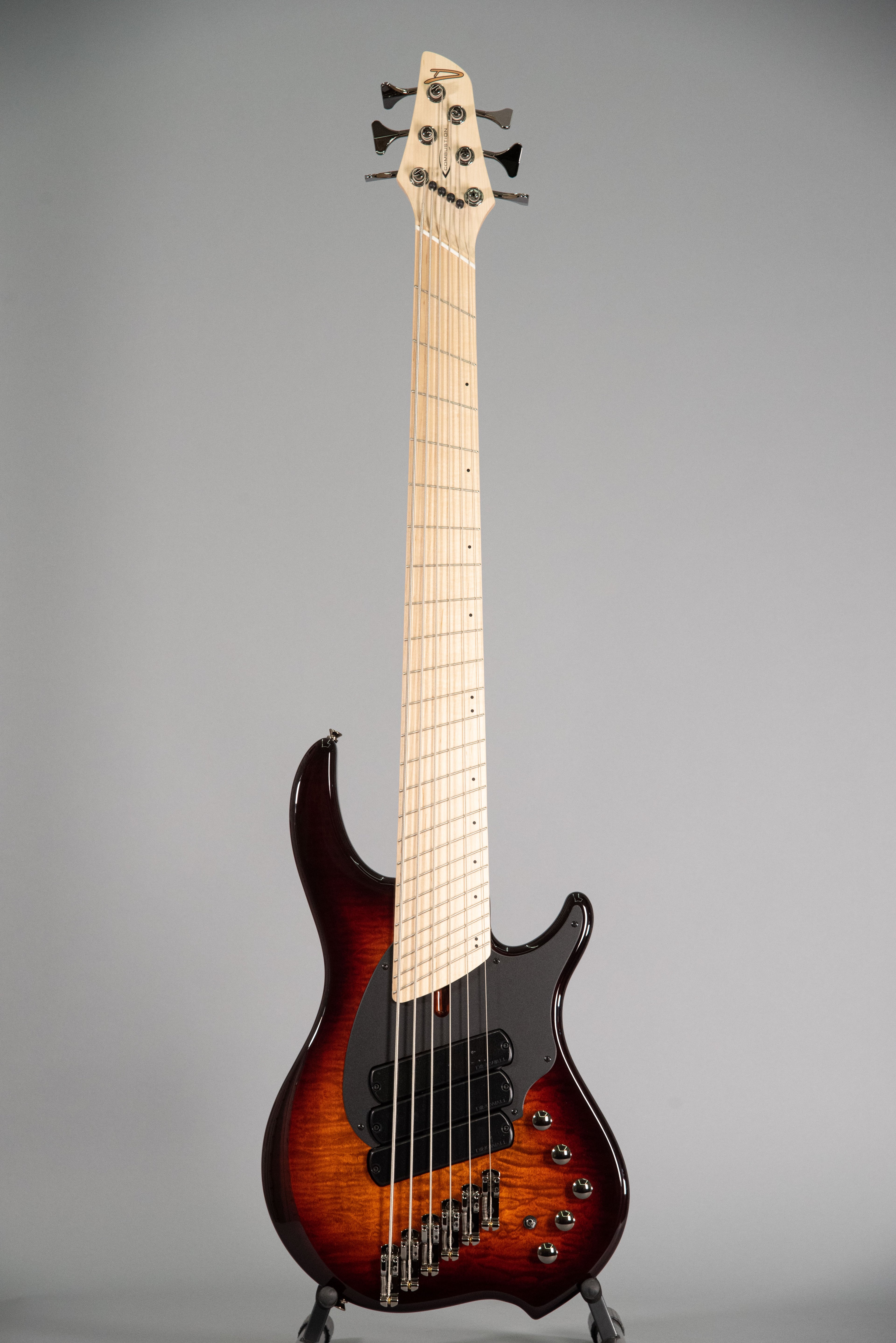 Dingwall Combustion 6 string 3 pickups Maple Vintage Burst