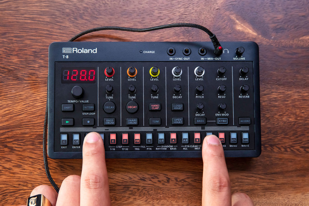 Roland T8 Block Beats Rhythm Machine