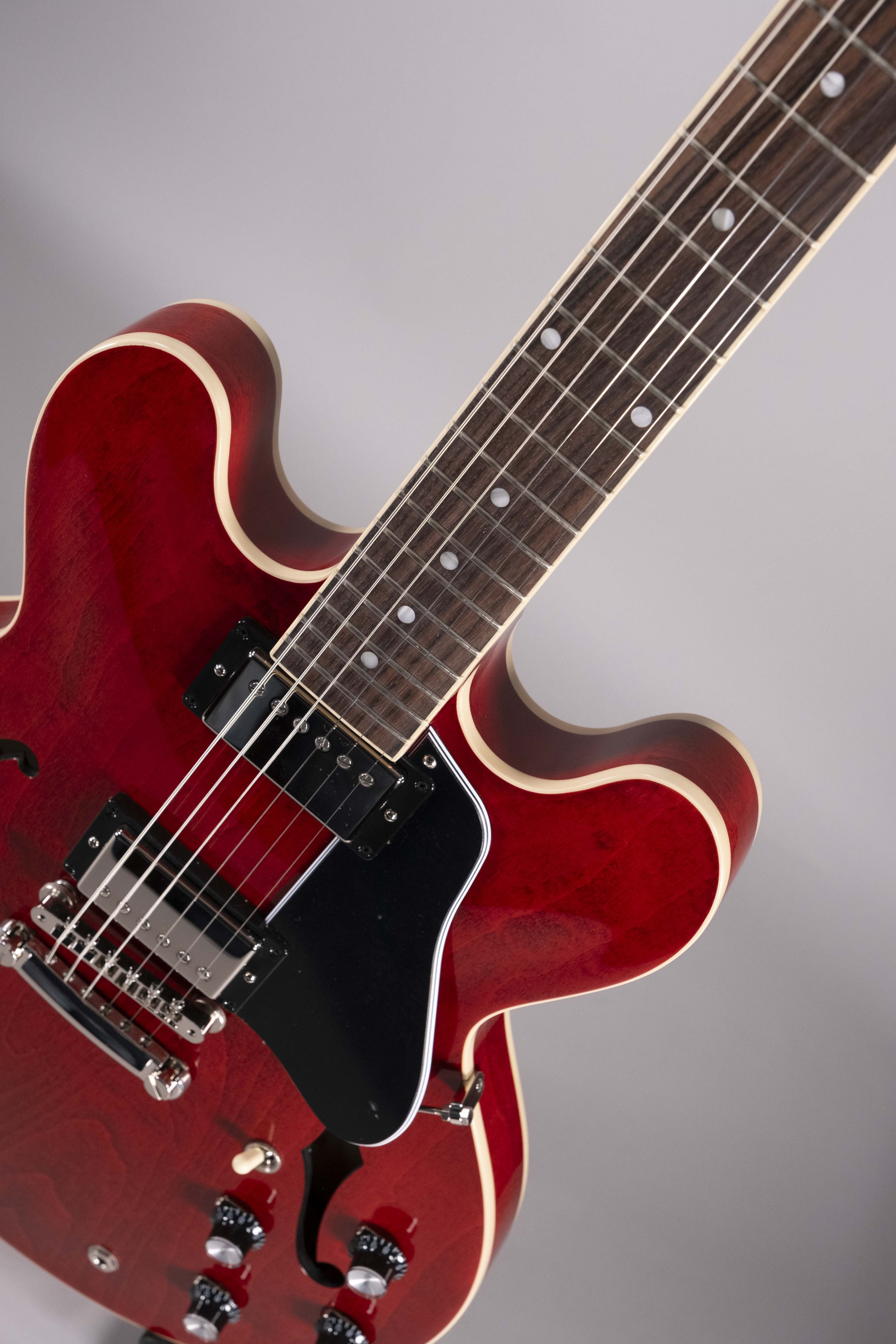 Gibson Es-335 Timeless Tradition Sixties Cherry