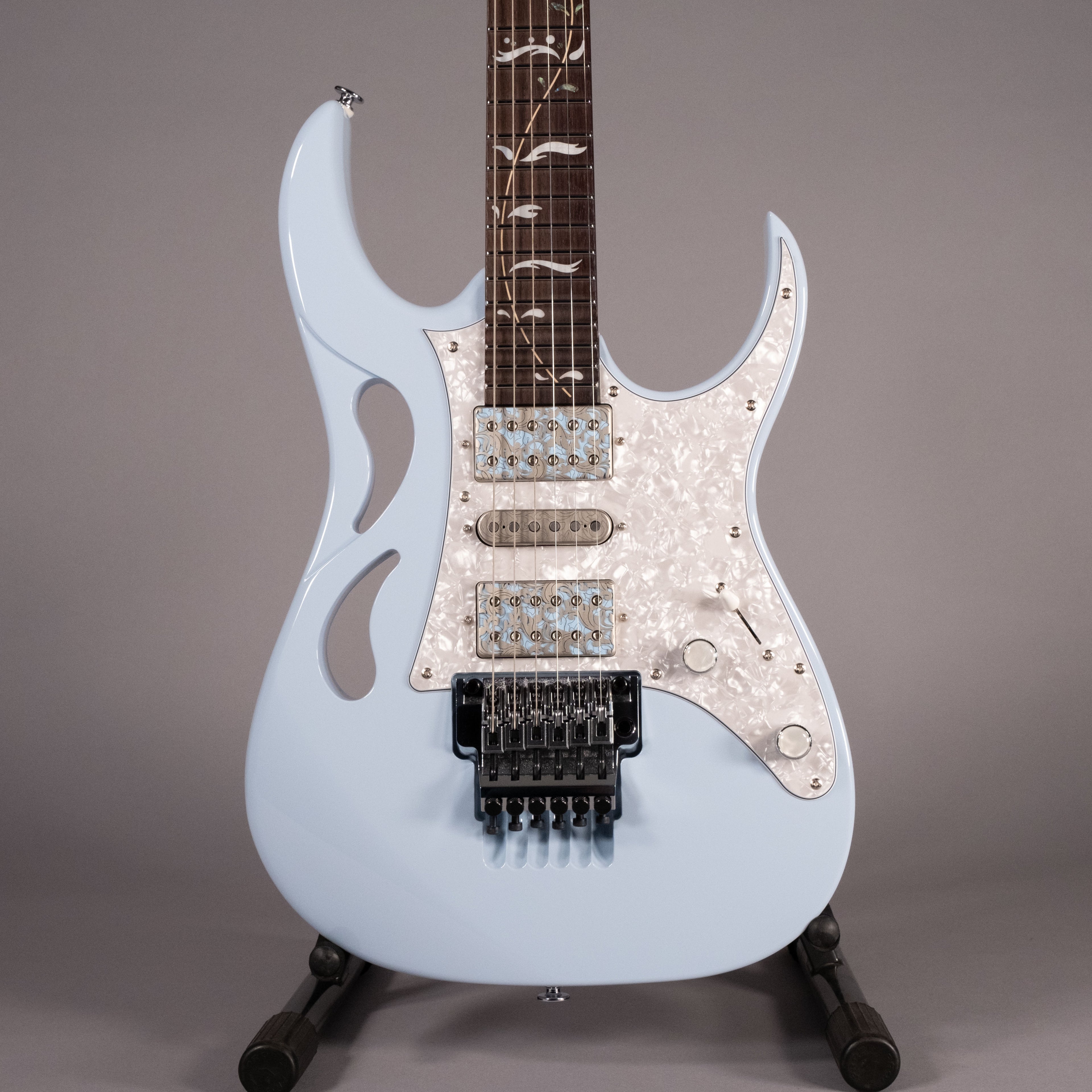 Ibanez Steve Vai PIA3761C Blue Powder