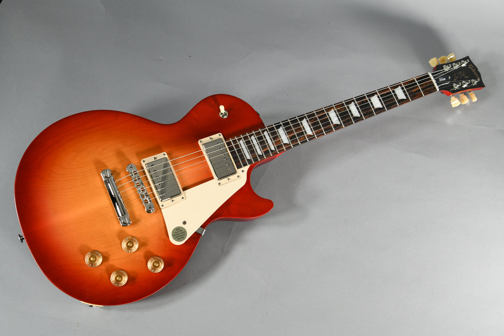 Gibson Les Paul Tribute Satin Cherry Sunburst