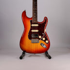SQUIER STRATO CL. VIBE HSS 60 LTD USATA