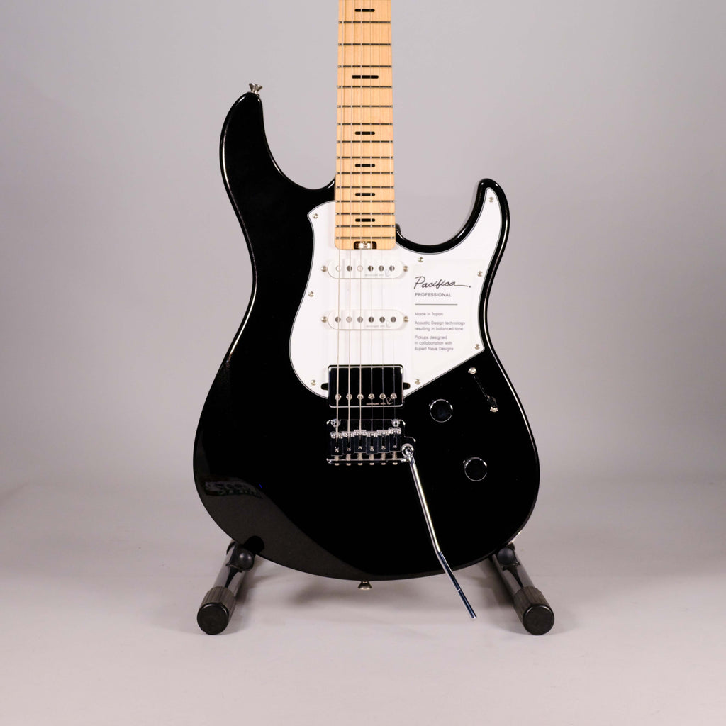 Yamaha Pacifica Professional Maple Black Metallic