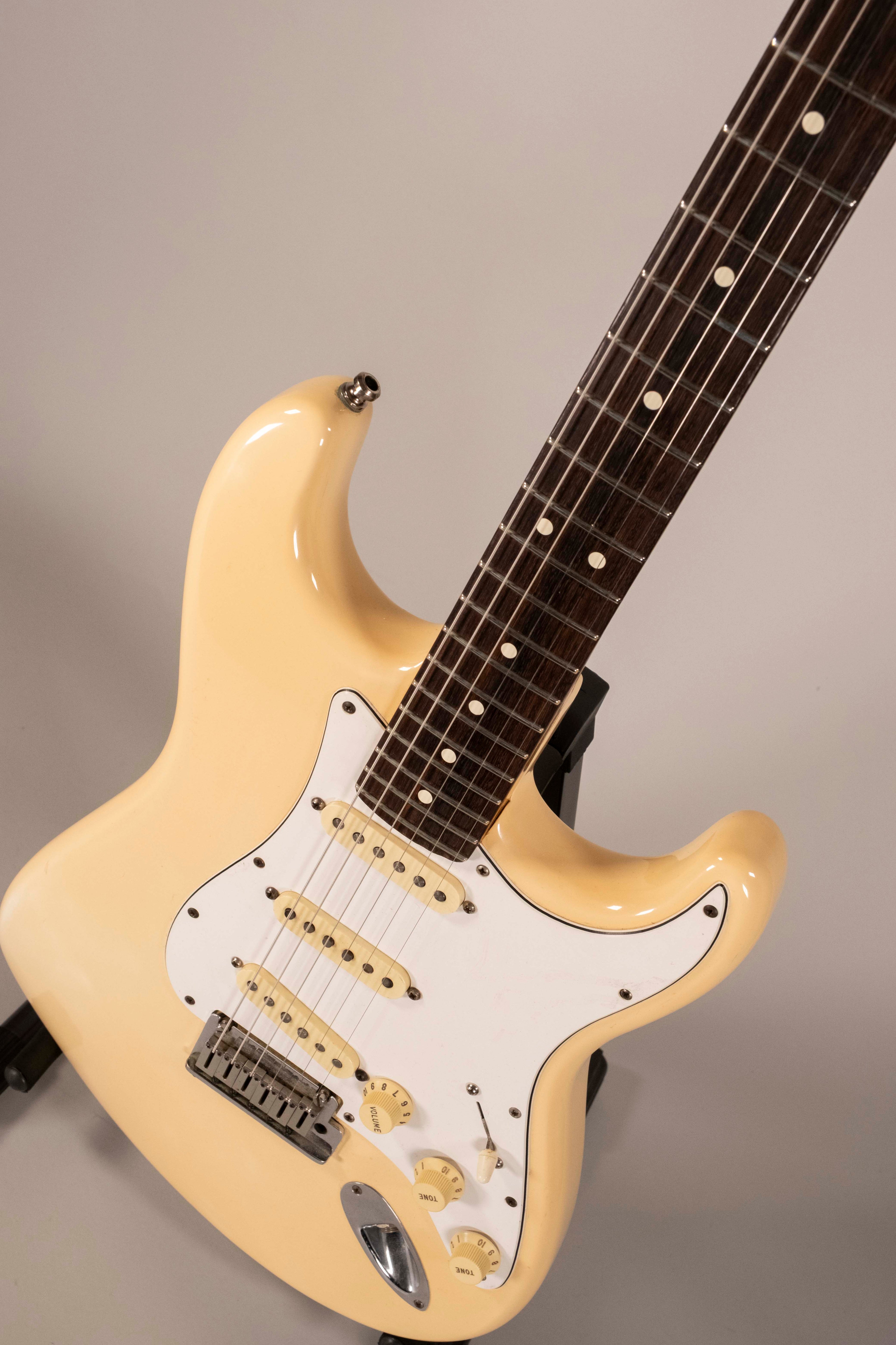 FENDER Stratocaster AMER.Standard  USATA
