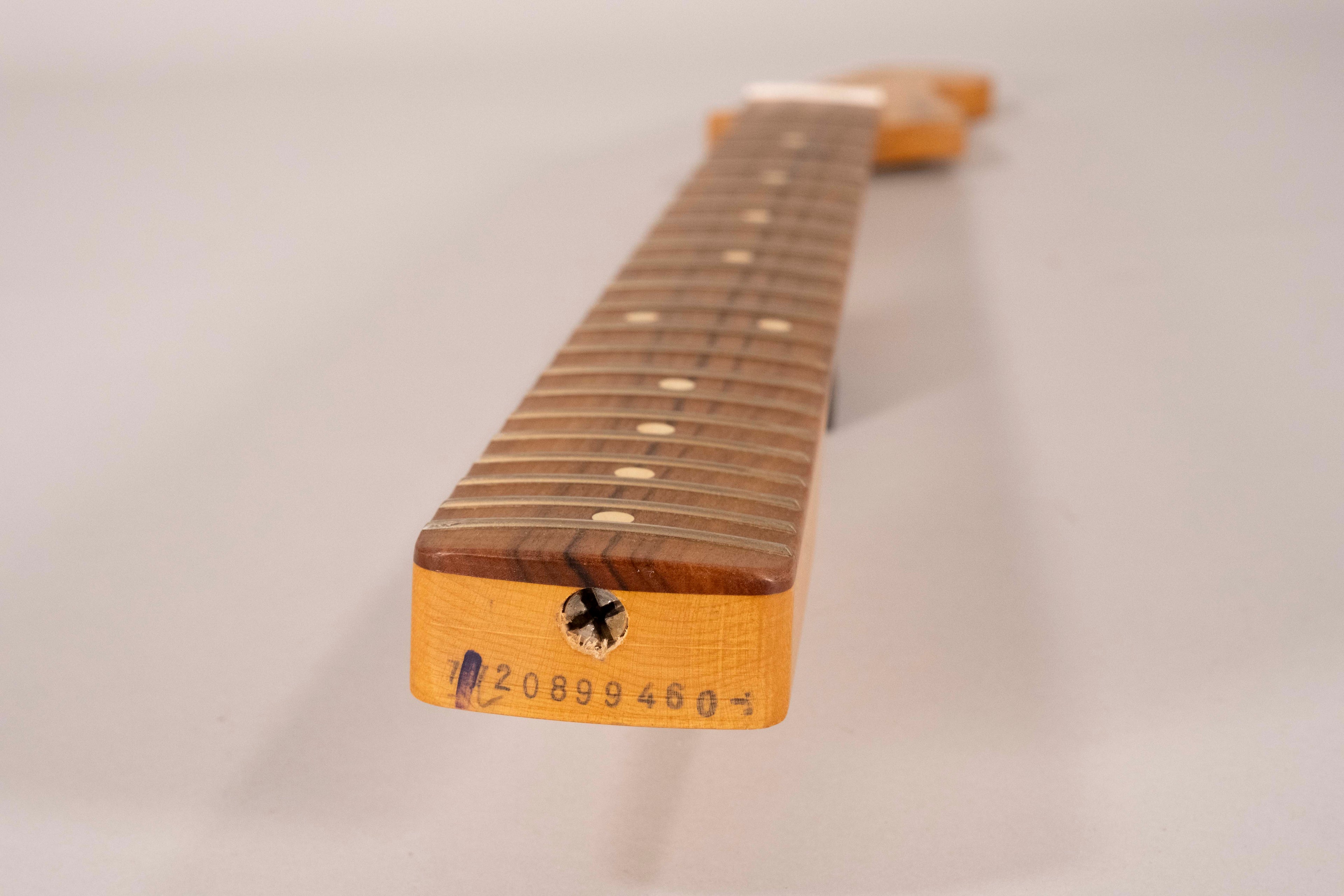 Fender Road Worn 60s Stratocaster Manico 21 Vintage Tall Frets Pau Ferro