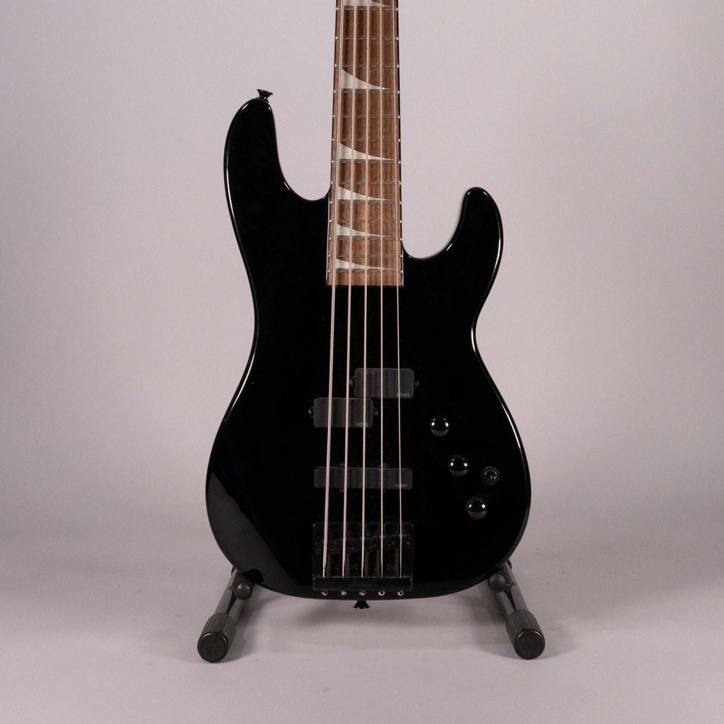 jackson basso ellefson sigh, usato