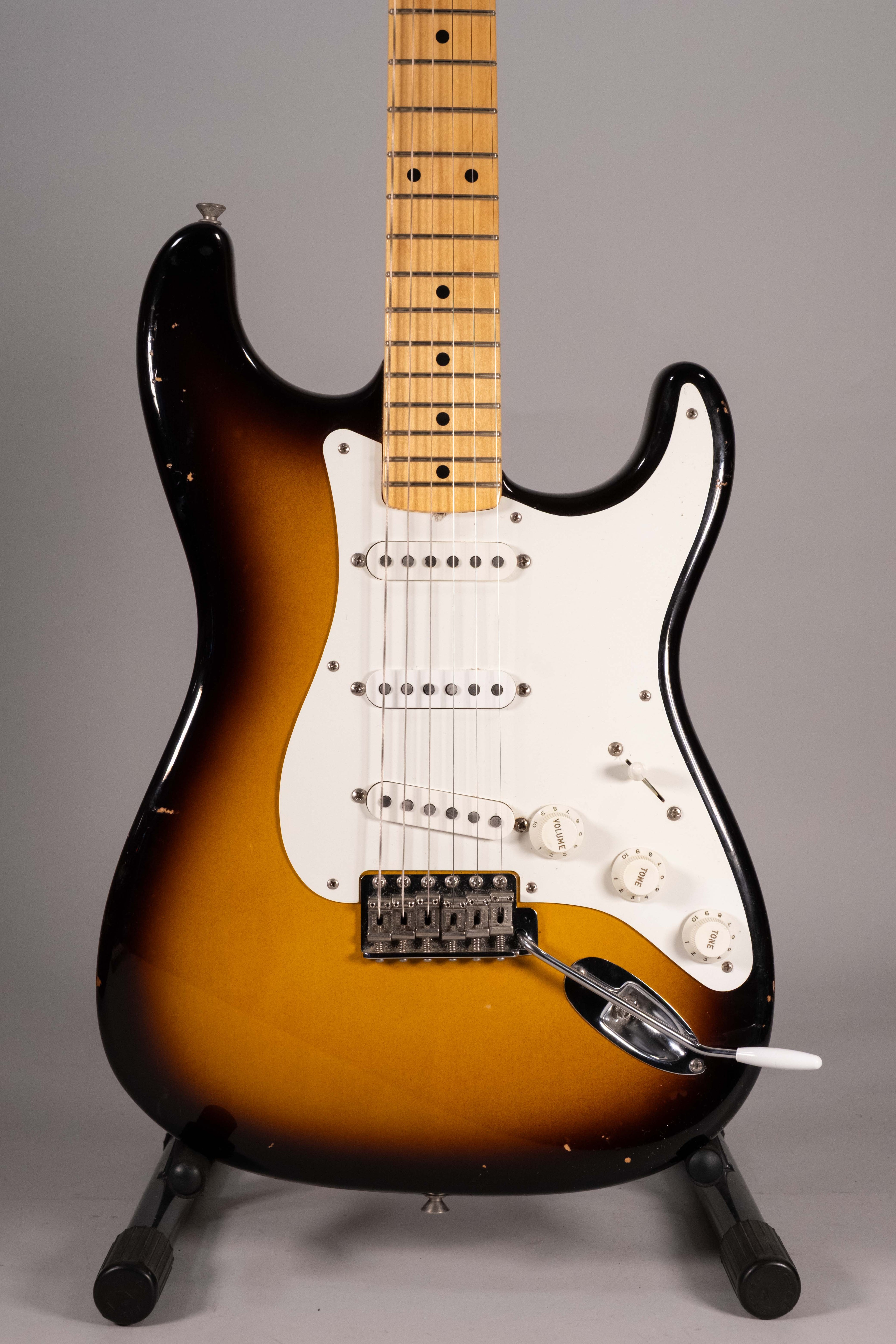 FENDER AM VINT '56 2TSB USATA
