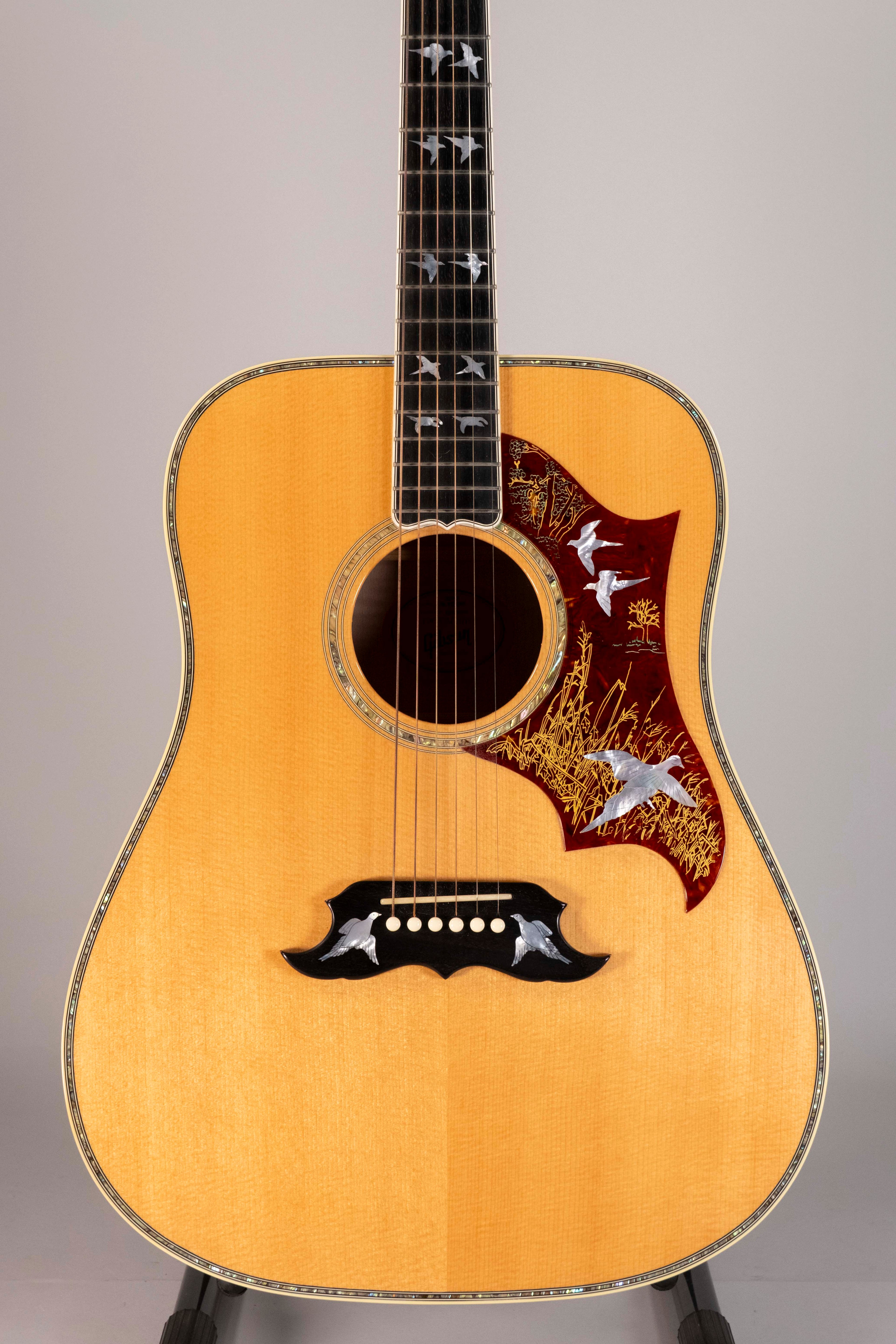 GIBSON DOVE IN FLYGHT USATA