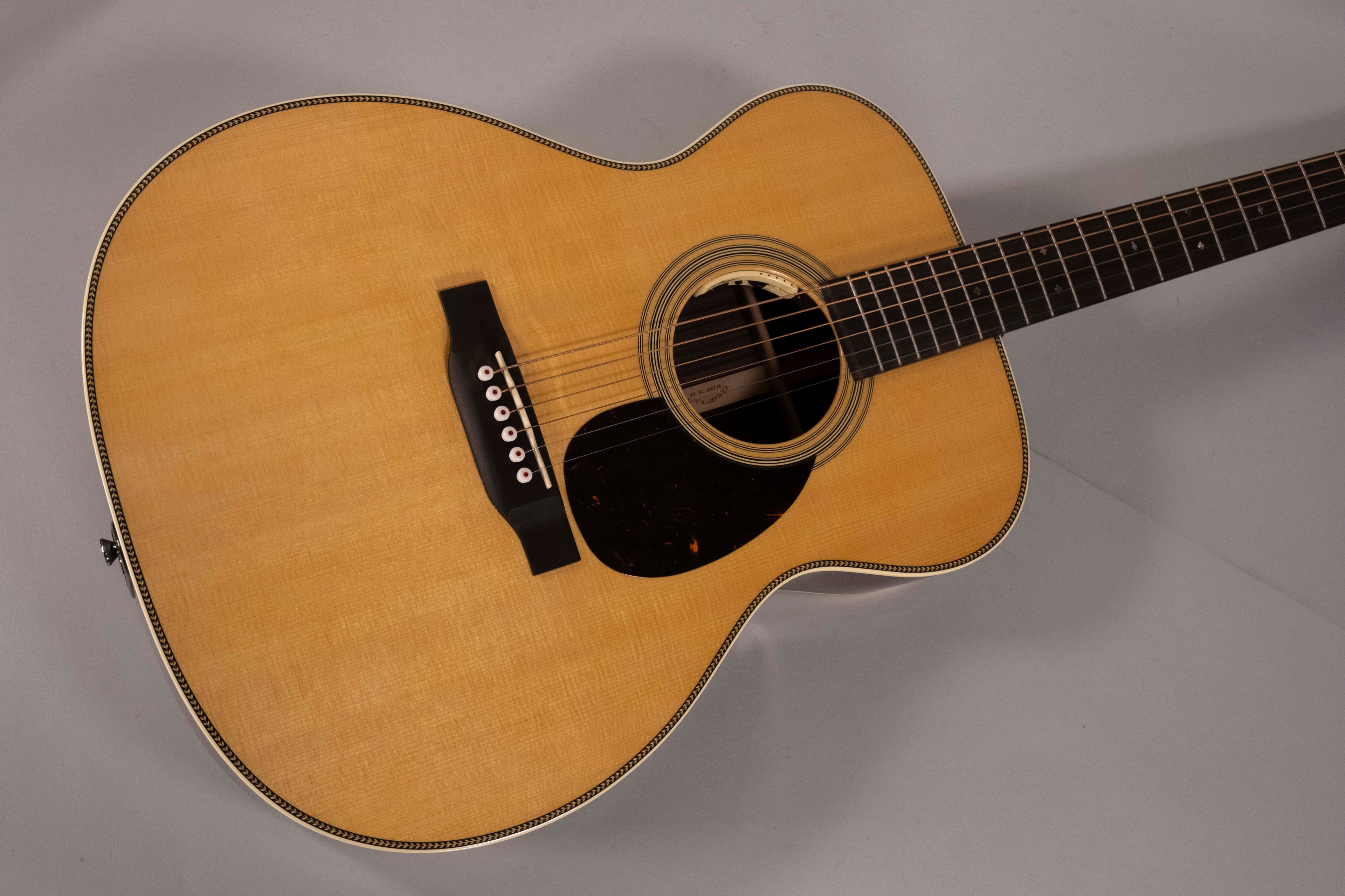 Martin & Co. OM-28E Reimagined LR Baggs Anthem