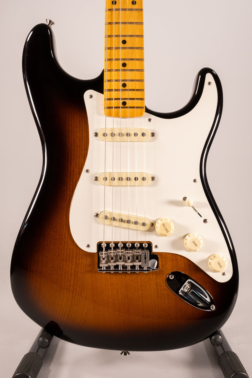 Fender Eric Johnson 1954 Virginia Stratocaster Stories Collection