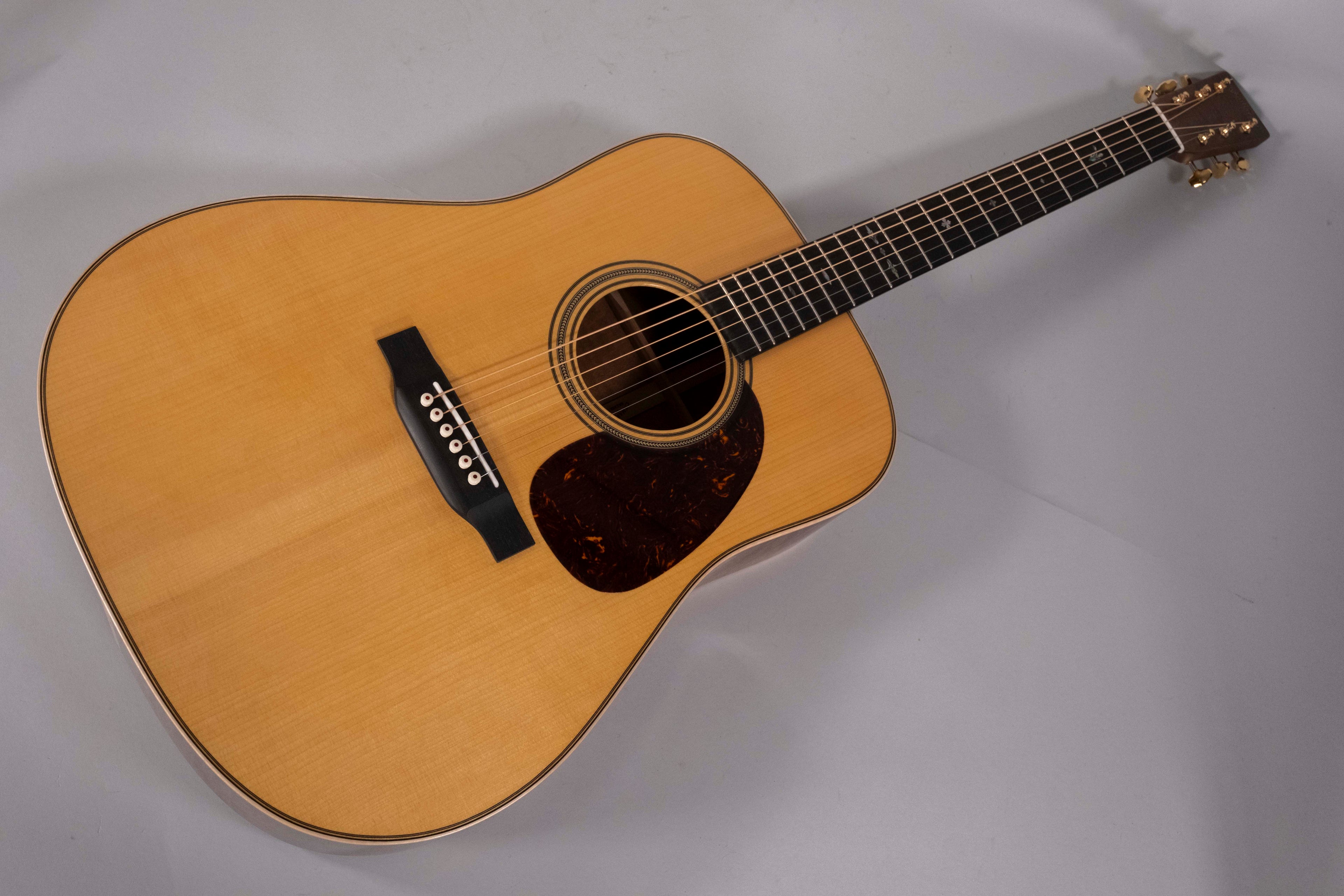 Martin D14 Quilted Sapele Custom Shop