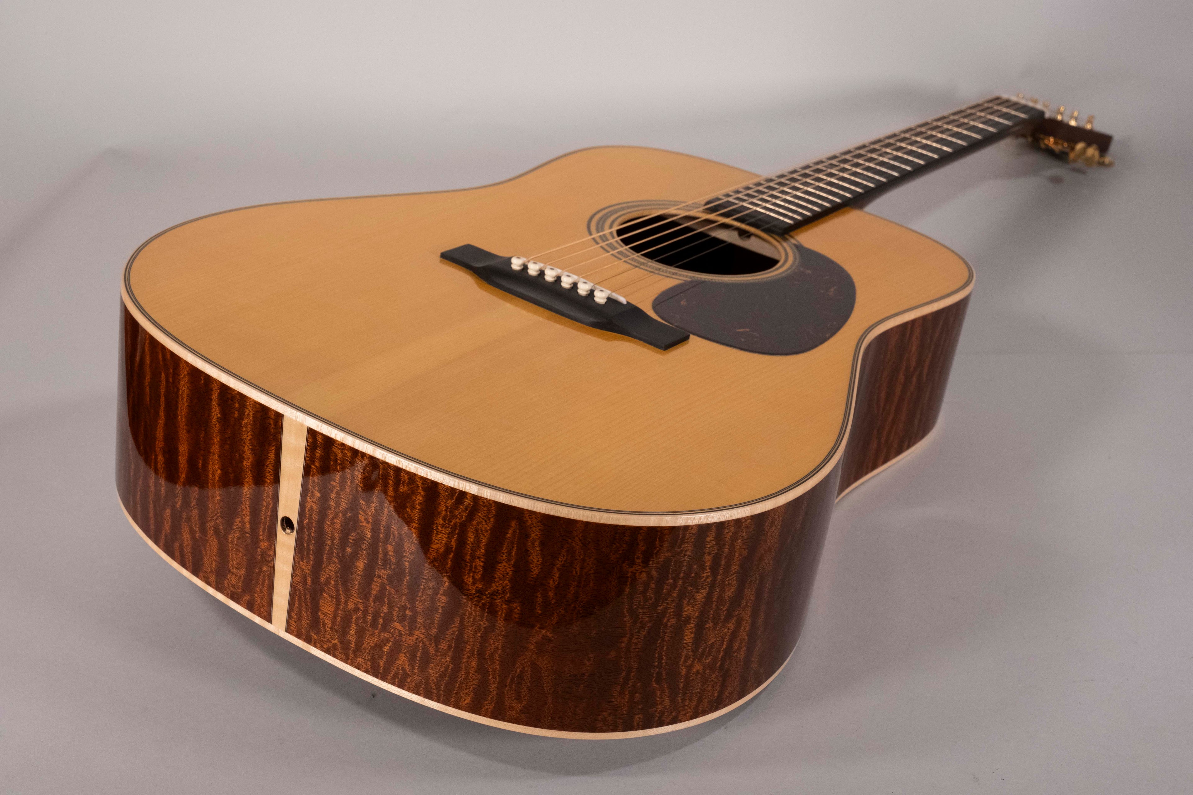 Martin D14 Quilted Sapele Custom Shop