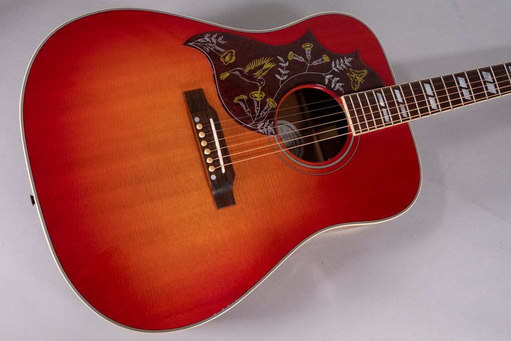 GIBSON HUMMINGBIRD LEFT CHERRY USATA