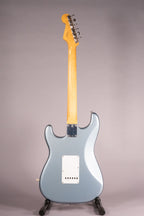 Fender Vintera 60S Stratocaster Pau Ferro Ice Blue Metallic