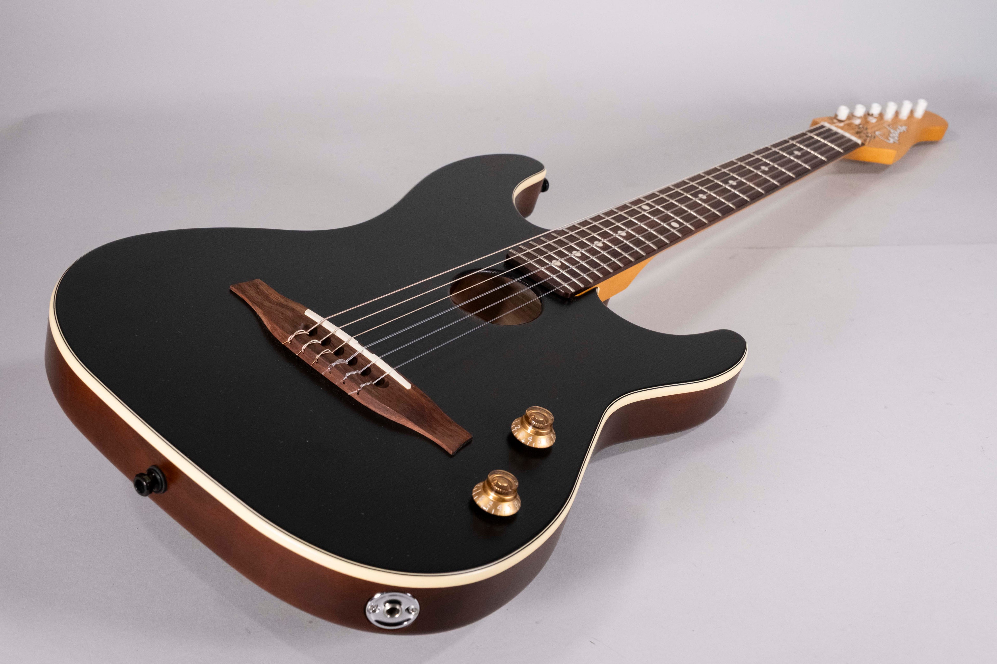 Used Godin G tour