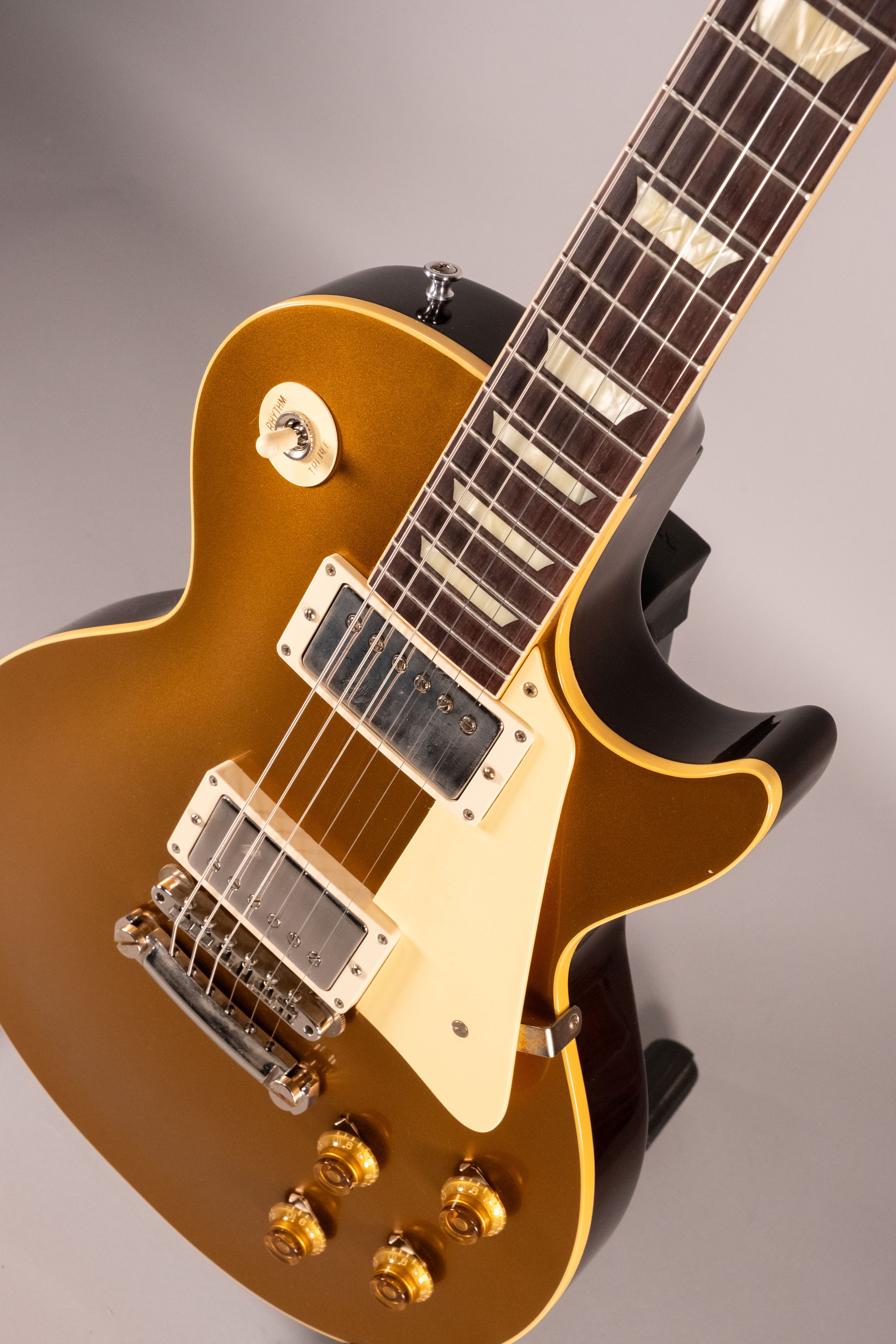 Gibson 1957 Les Paul Gold Top Darkback Reissue VOS