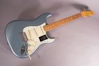 Fender Vintera 60S Stratocaster Pau Ferro Ice Blue Metallic