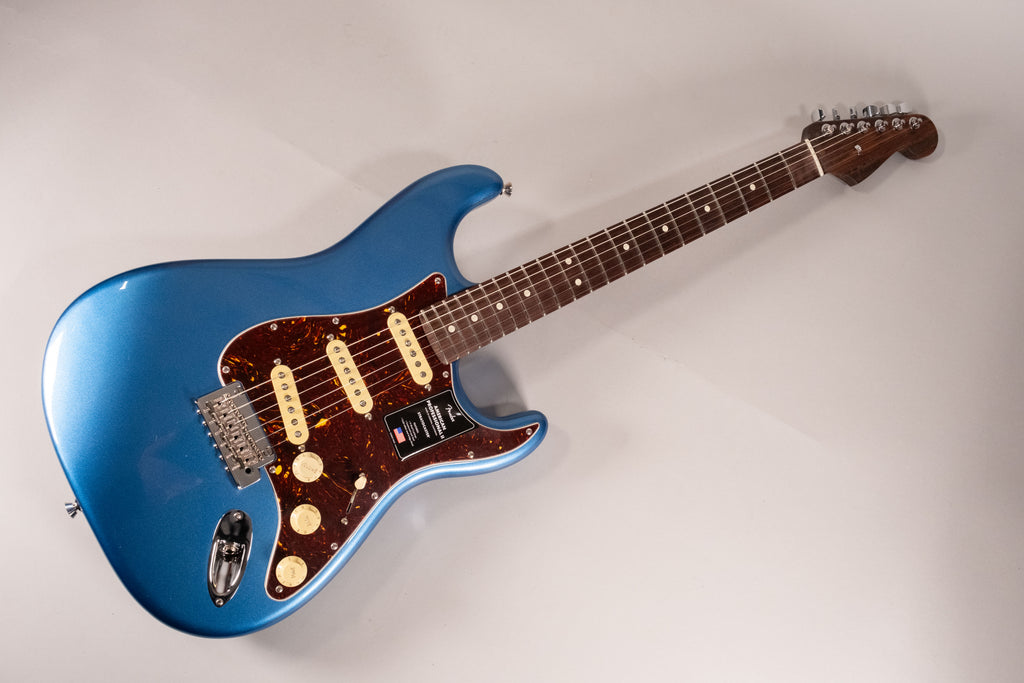 Fender American Professional II Stratocaster Rosewood Lake Placid Blue