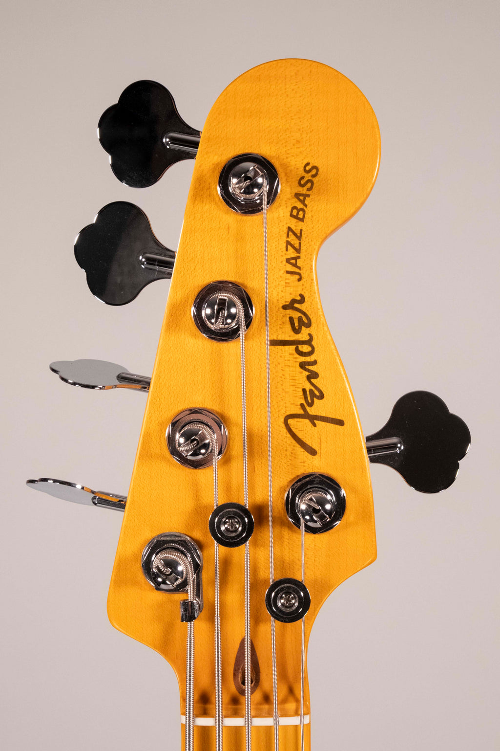 Fender Jazz Ultra II red 5 c Usato