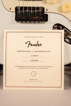 Fender American Ultra Stratocaster HSS Rosewood Fingerboard Sonic Blue