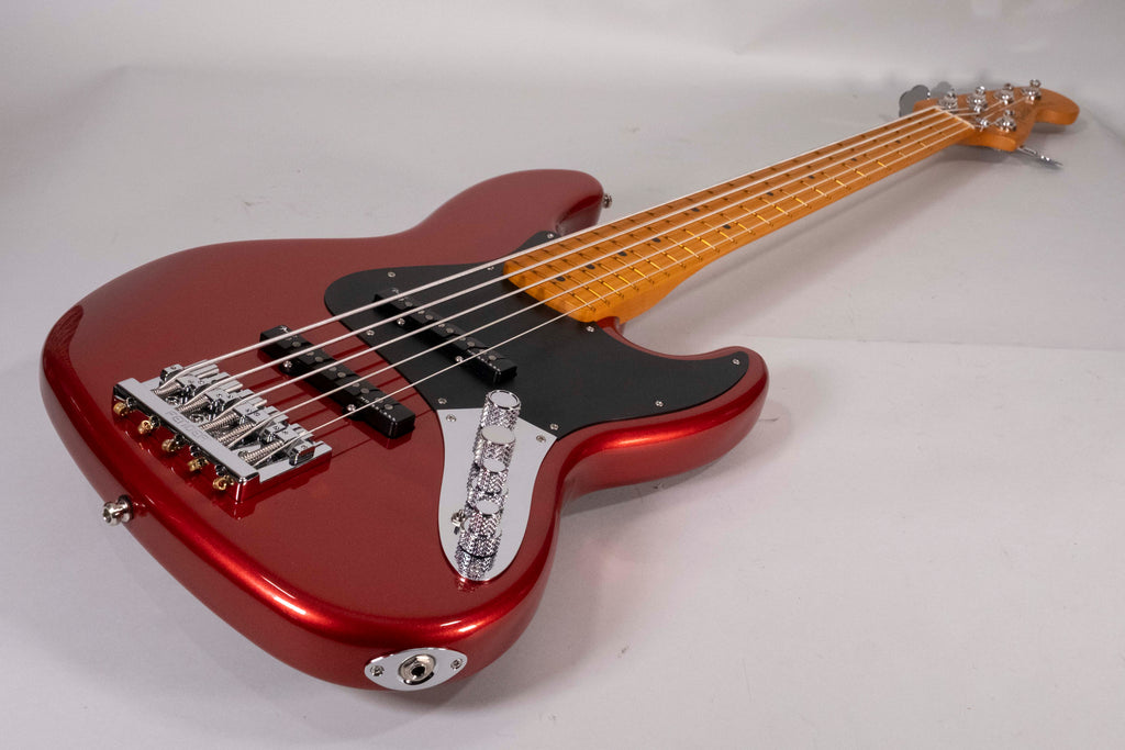 Fender Jazz Ultra II red 5 c Usato