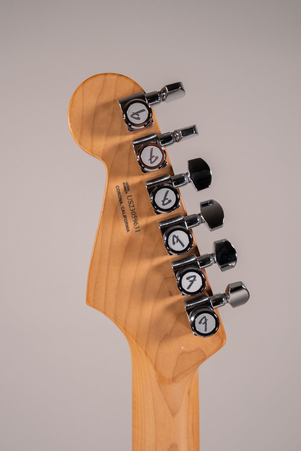 Fender American Ultra Stratocaster HSS Rosewood Fingerboard Sonic Blue