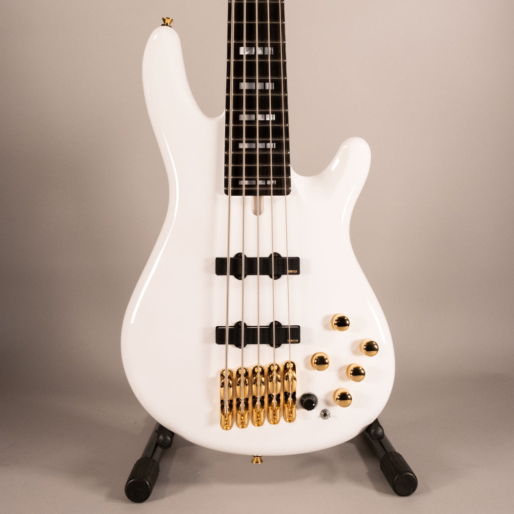 Yamaha BBNE2 White Nathan East Signature
