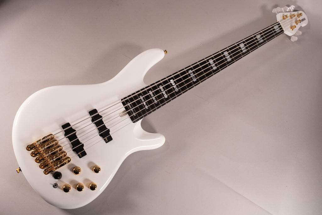 Yamaha BBNE2 White Nathan East Signature