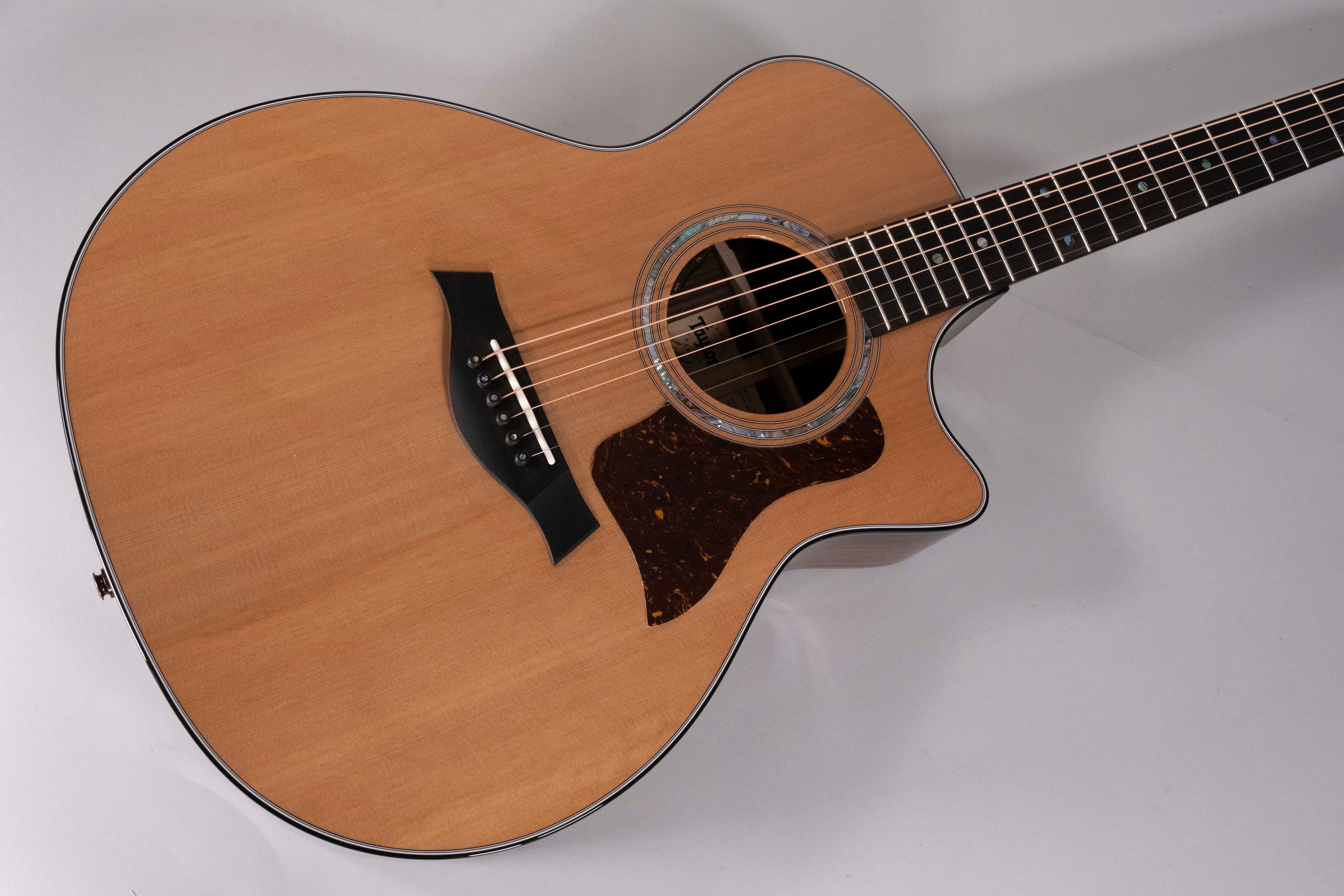 Taylor 714Ce Legacy Indian Rosewood Cedar