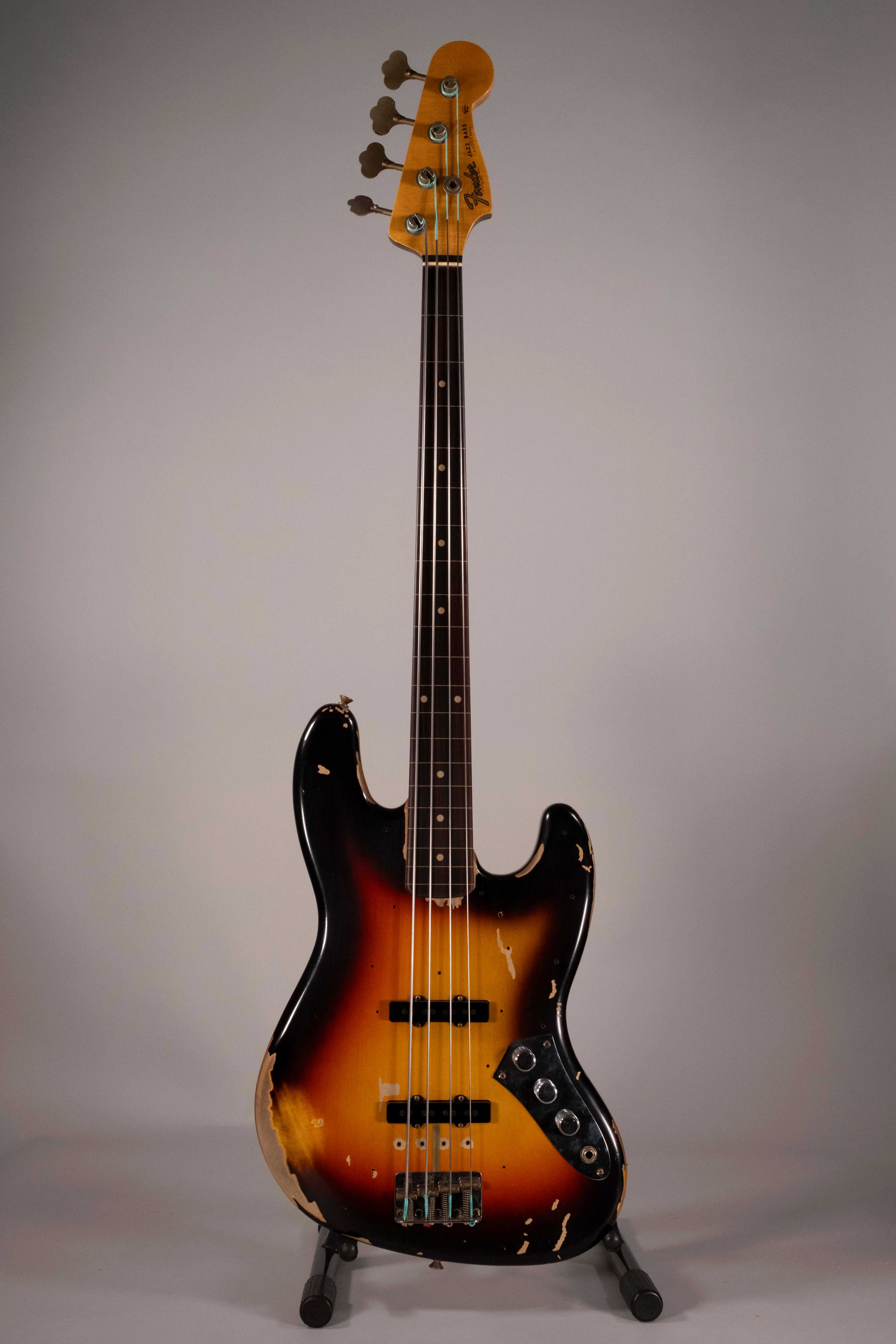 Fender Jaco Pastorius Tribute Fretless Jazz Bass Rosewood 3 Color Sunburst
