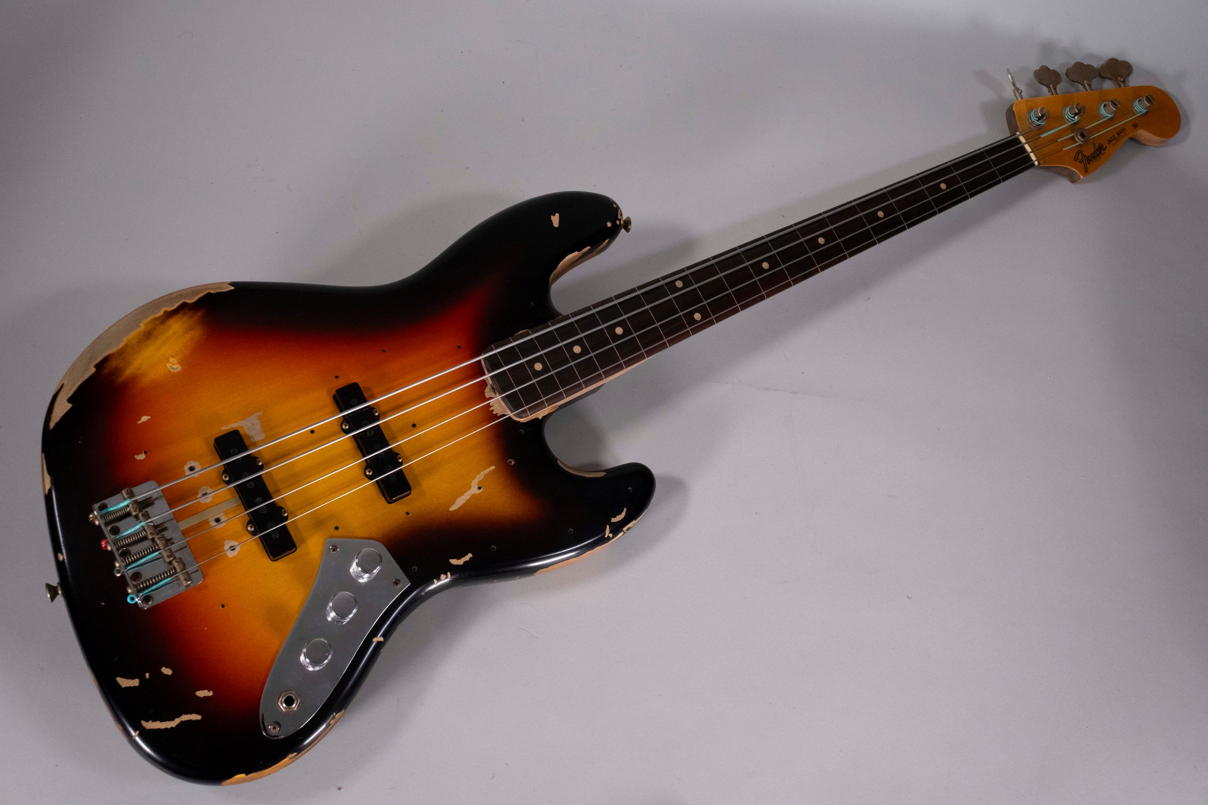 Fender Jaco Pastorius Tribute Fretless Jazz Bass Rosewood 3 Color Sunburst