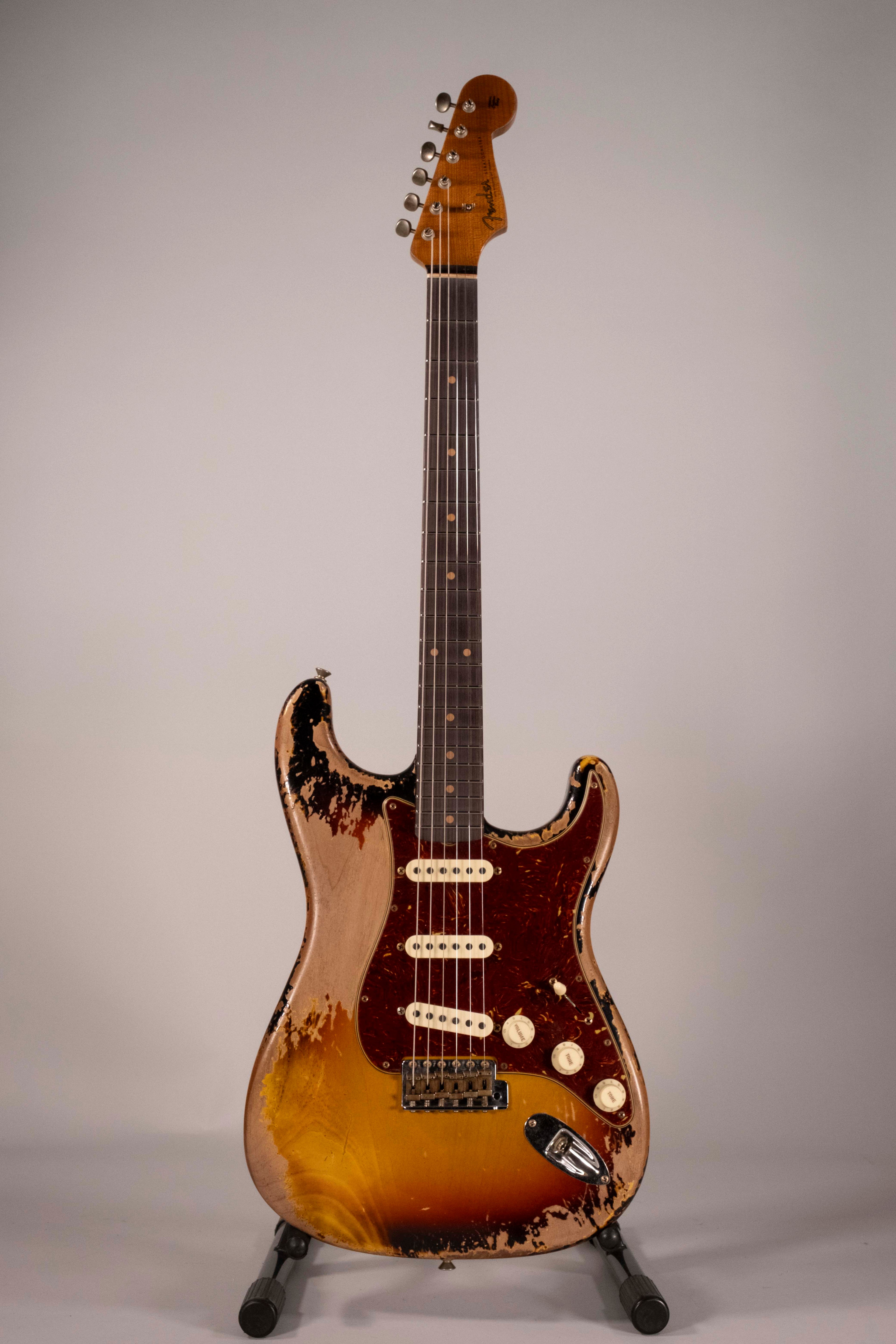 Fender Custom Shop F22 Ltd Super Heavy Relic 1960 Stratocaster 3 Tone Sunburst