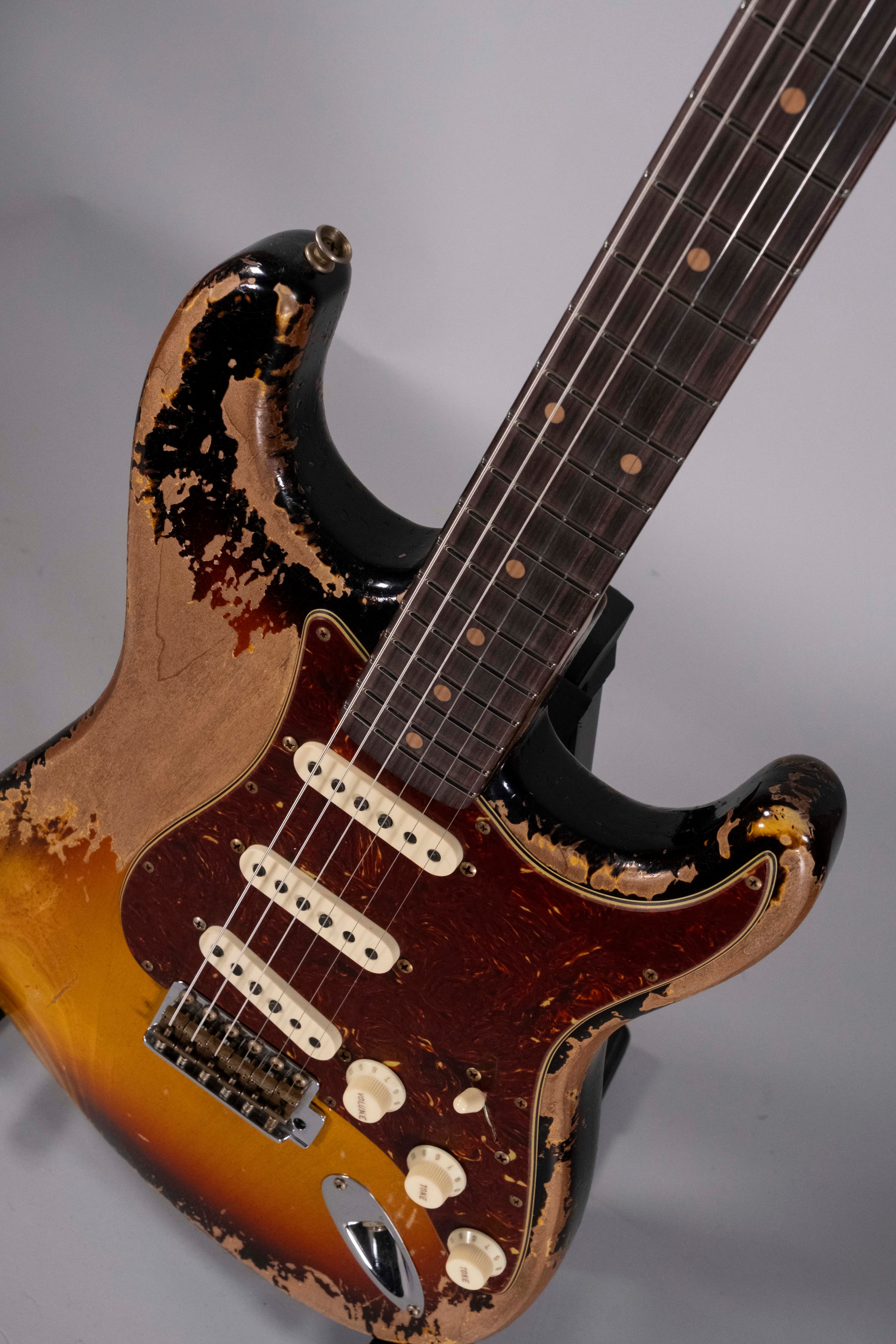Fender Custom Shop F22 Ltd Super Heavy Relic 1960 Stratocaster 3 Tone Sunburst