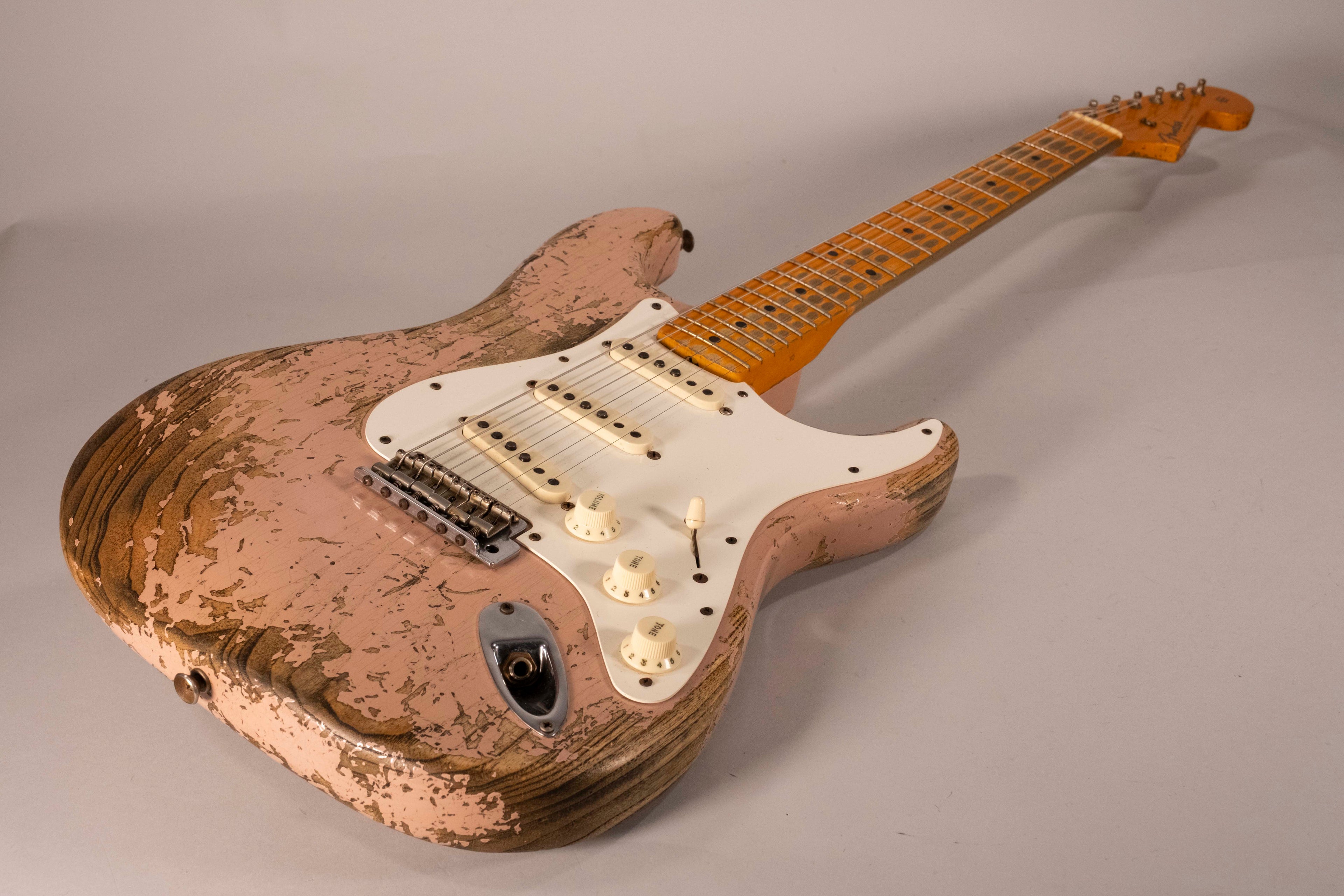 Fender Stratocaster LTD Red Hot Relic shell-p. usata