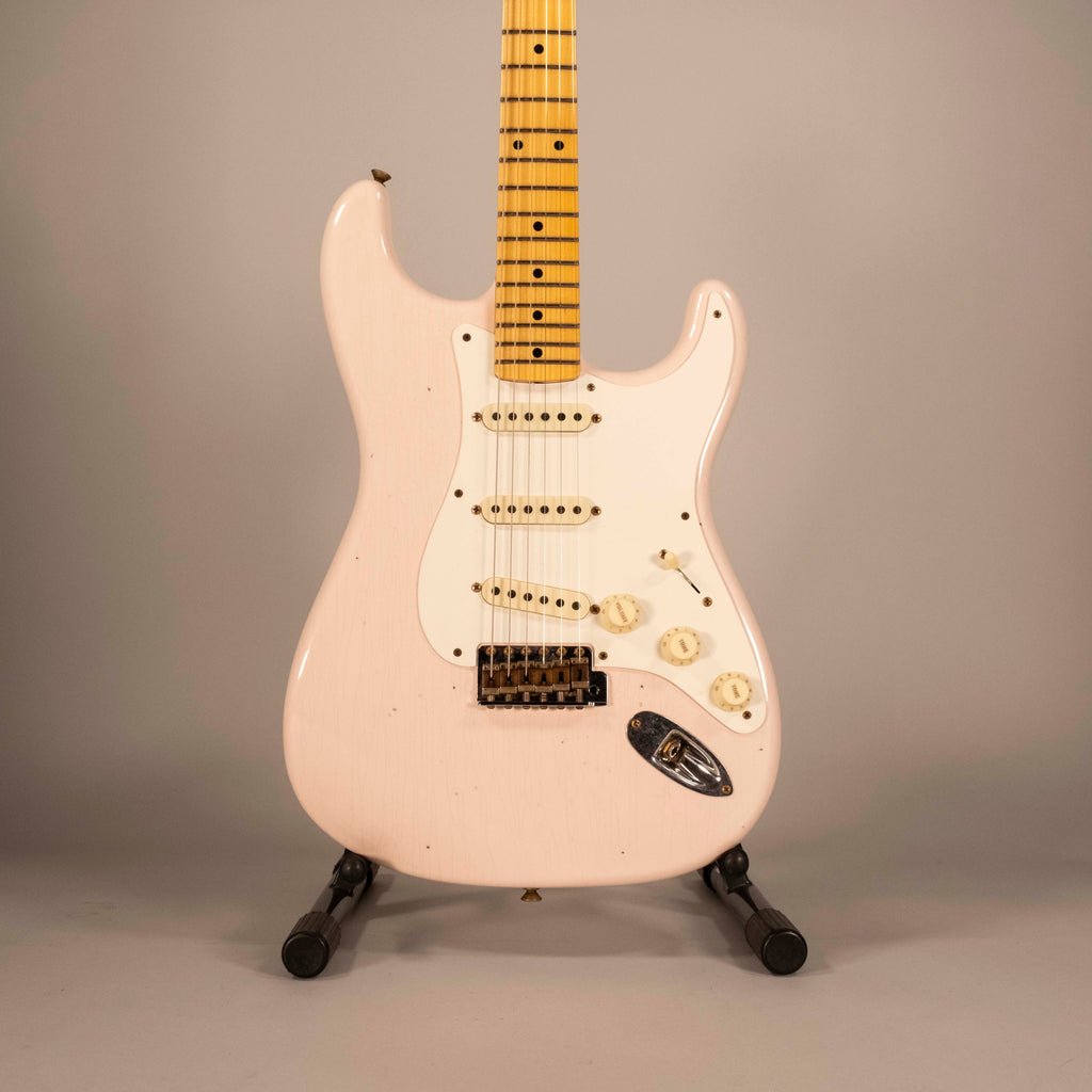 Fender Custom Shop 1956 Stratocaster Journeyman Relic Faded Aged Shell Pink