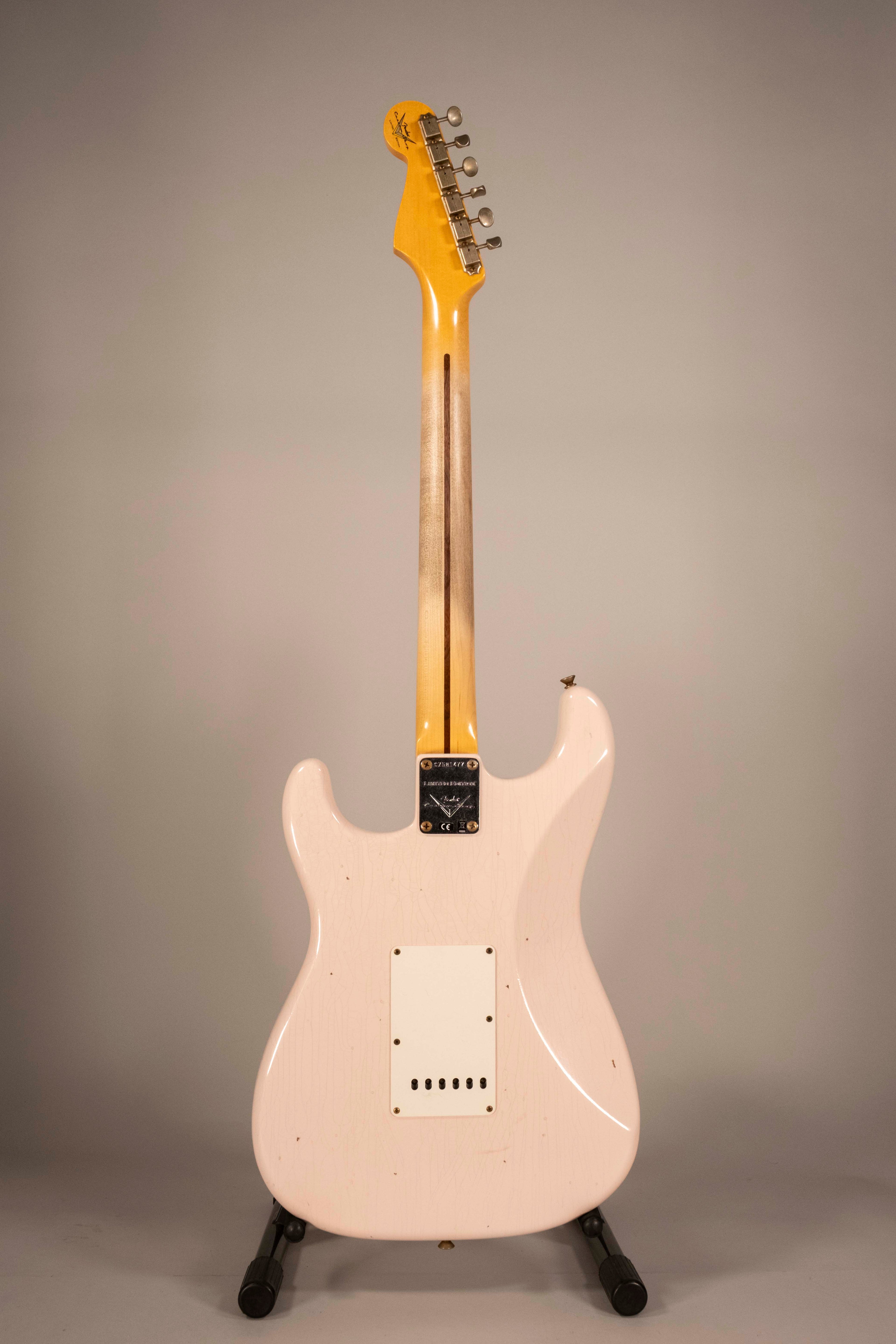 Fender Custom Shop 1956 Stratocaster Journeyman Relic Faded Aged Shell Pink